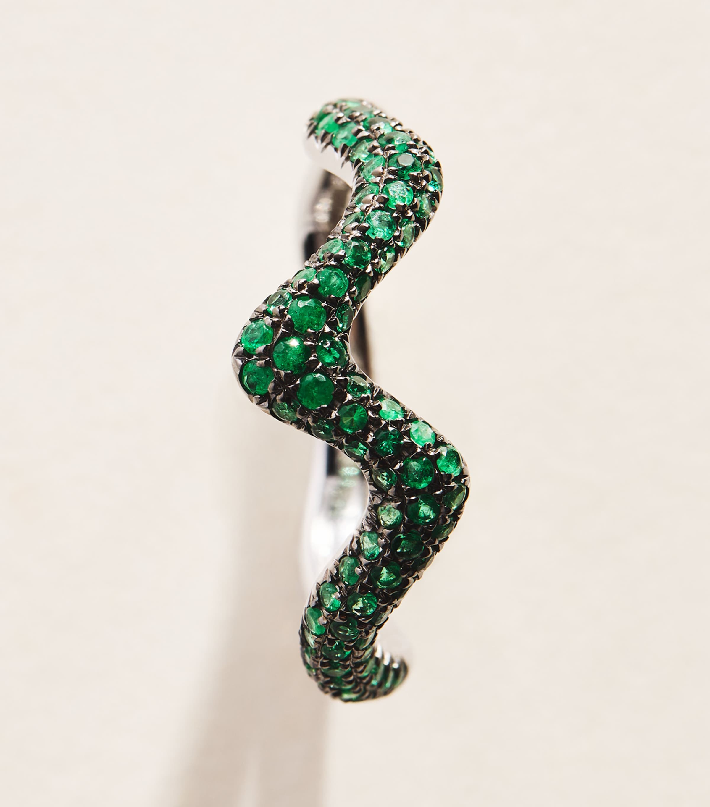 SHAY White Gold and Emerald Wave Ring White Gold Image 3
