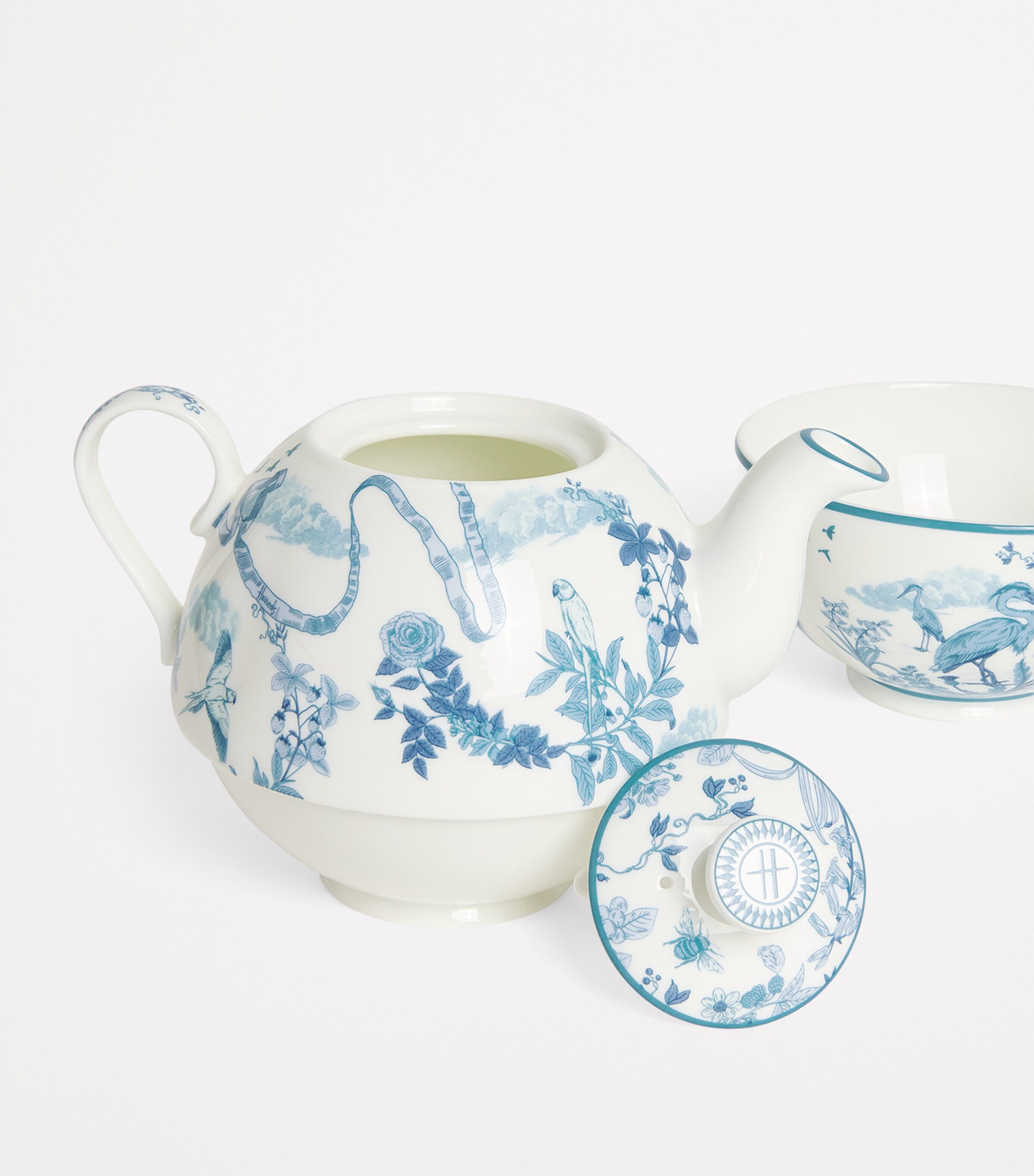 Bone China Toile Tea for One Set BLUE Image 4
