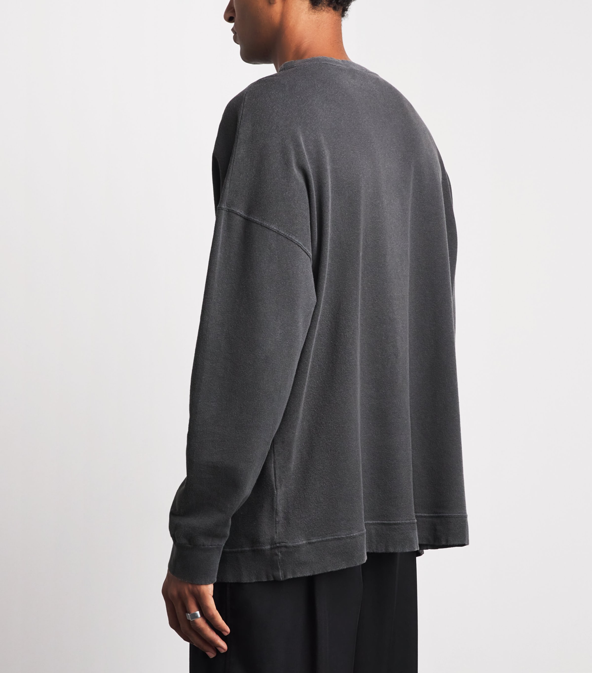 Our Legacy Mens Cotton-Linen-Blend Slack Sweatshirt Washed Blk Rgu Lopbk Image 5