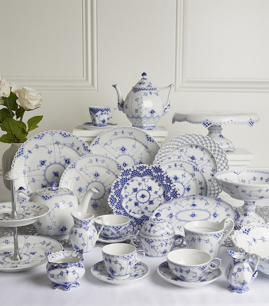 Blue Fluted Full Lace Cake Stand BLUE Image 2