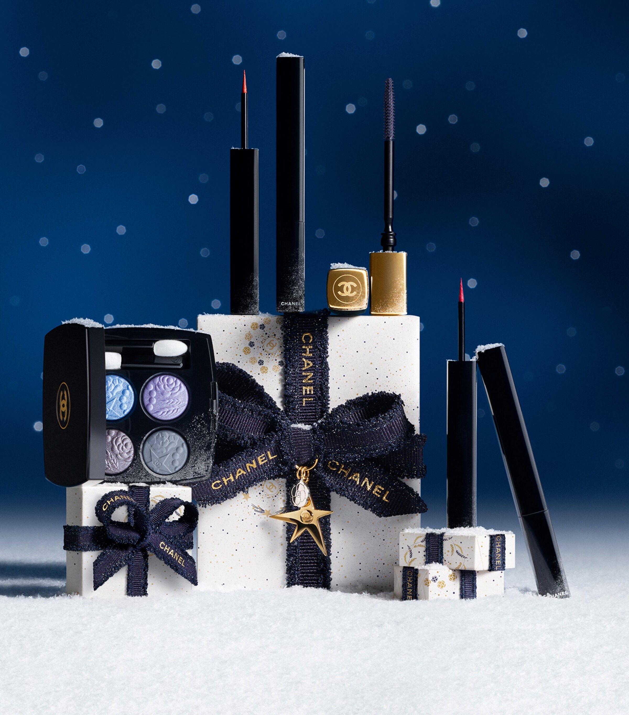 LE LINER DE CHANEL High Precision Longwearing and Waterproof Liquid Eyeliner NO COLOUR Image 3