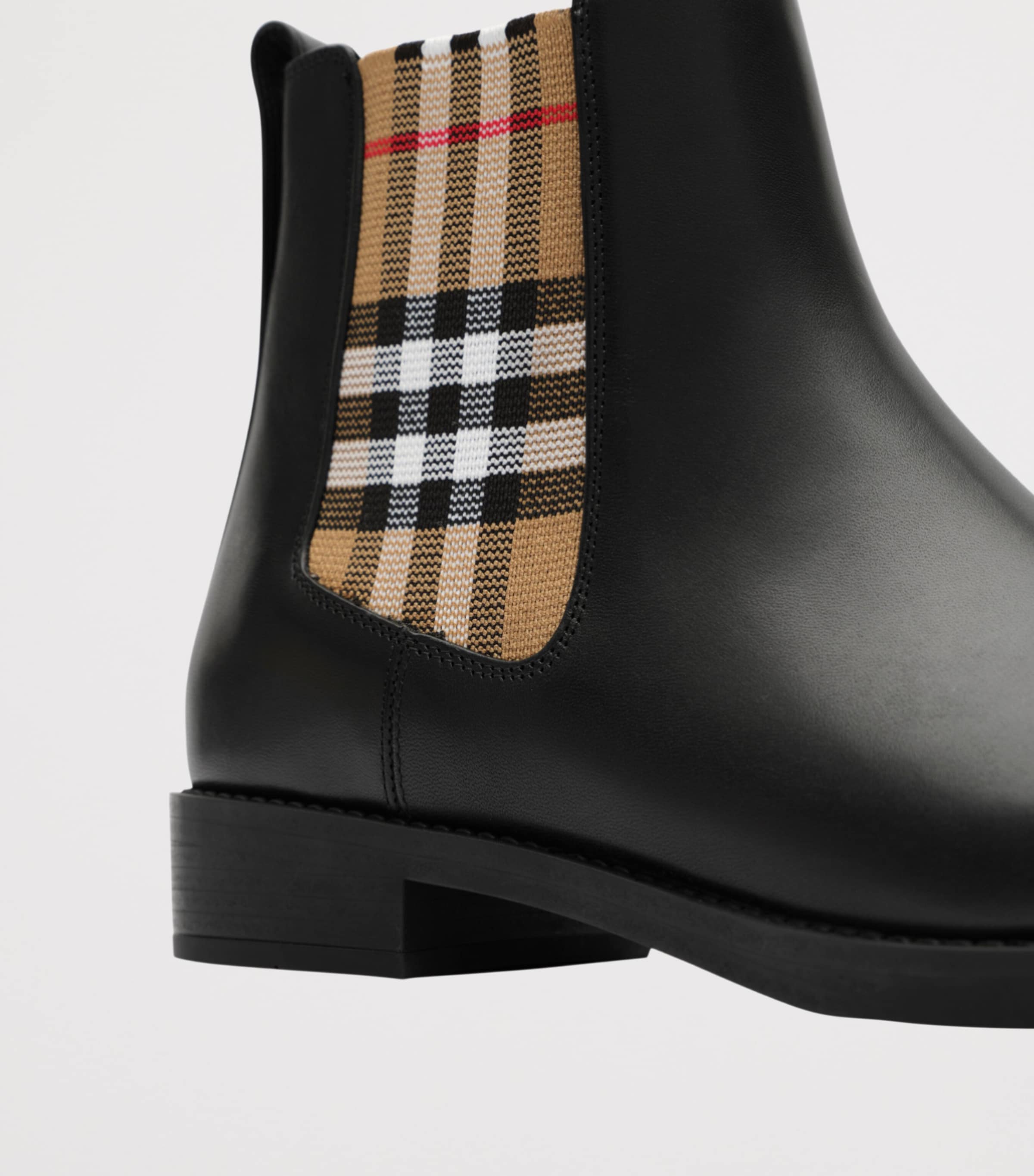 Burberry Leather Hampstead Chelsea Boots Black Image 6
