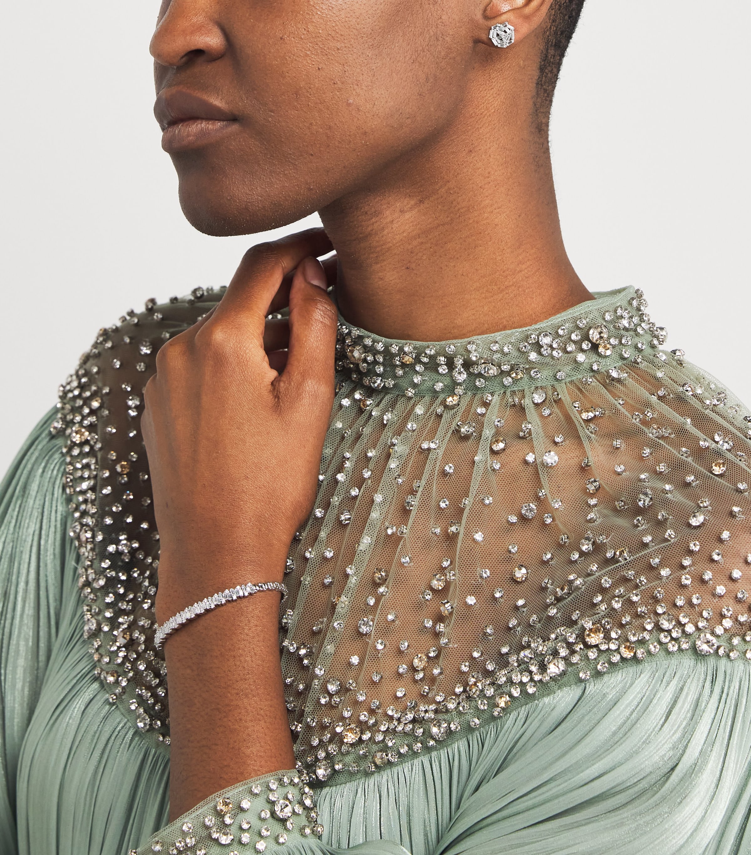 White Gold and White Diamond Classic Fireworks Stud Earrings 18K WG/WD Image 5