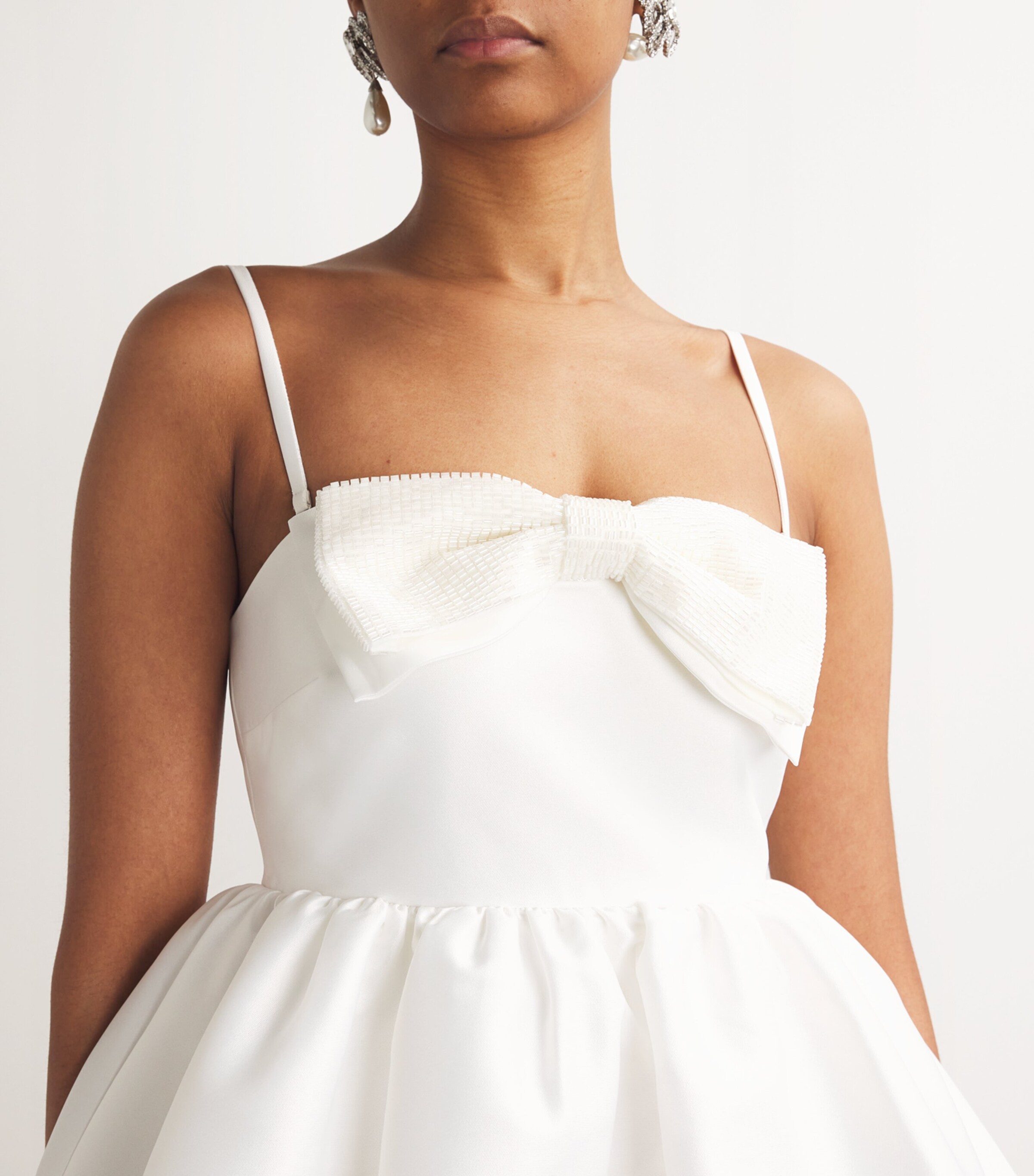 【送料&関税込】self-portrait Taffeta Bandeau Mini Dress Self-Portrait Taffeta Bandeau Mini Dress | Harrods UK