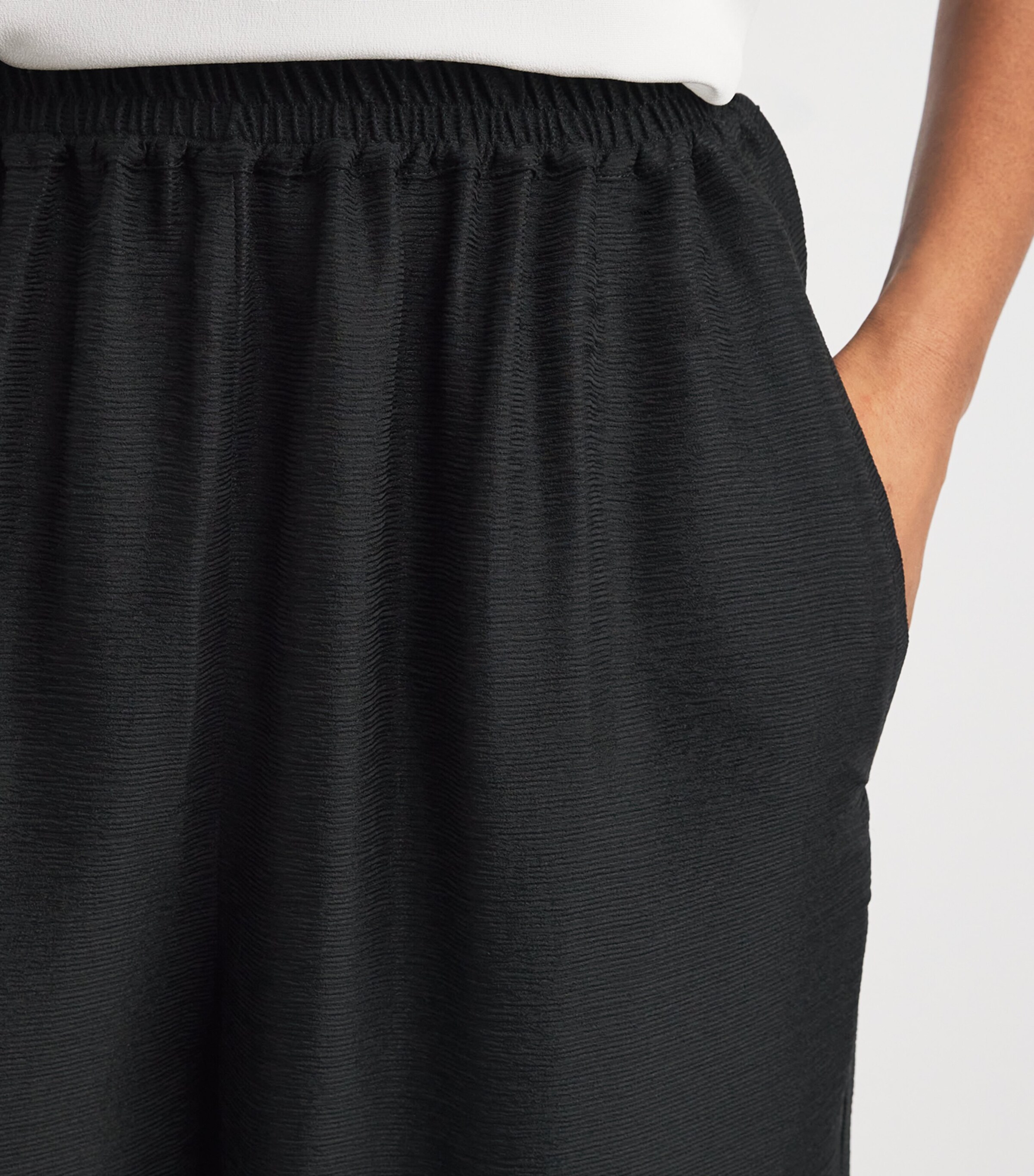 Silk Flared Trousers BLACK Image 6