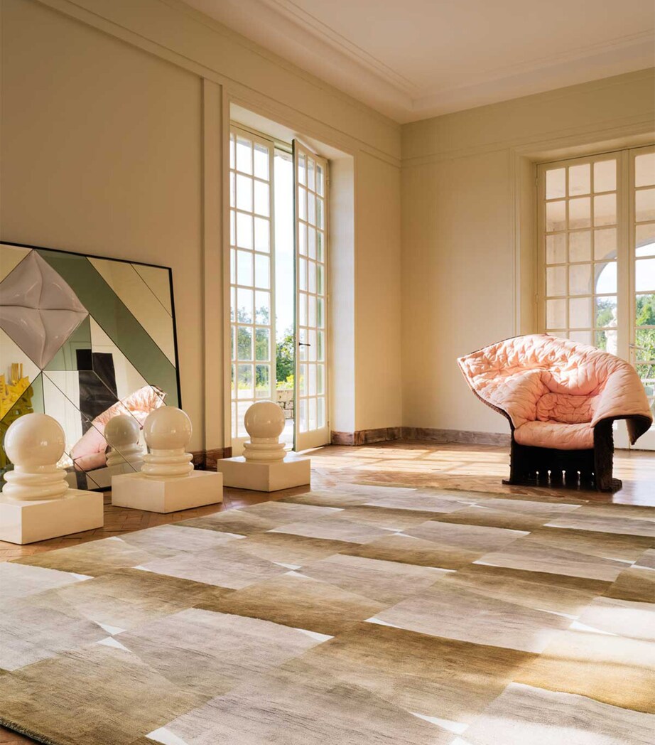 x Kelly Wearstler Crux Cognac Rug (1.83m x 2.74m) GOLD Image 4