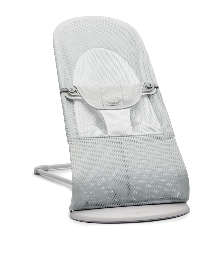 3D Mesh Bliss Baby Bouncer SILVER/WHITE Image 1