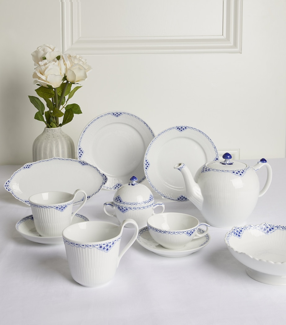 Porcelain Princess Teapot (1L) BLUE Image 2