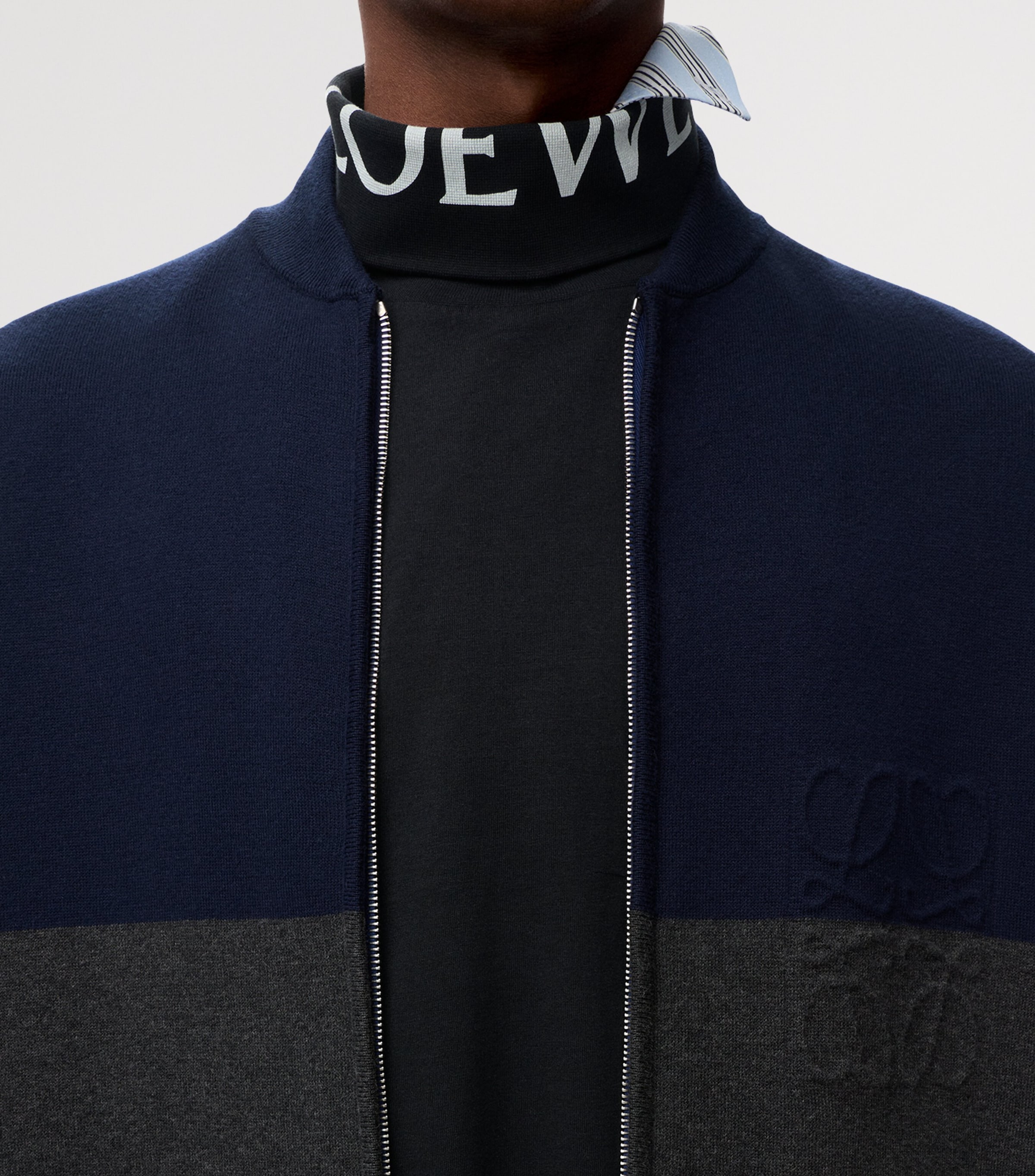 LOEWE Mens Two-Tone Cardigan Navy Blue/grey Image 5