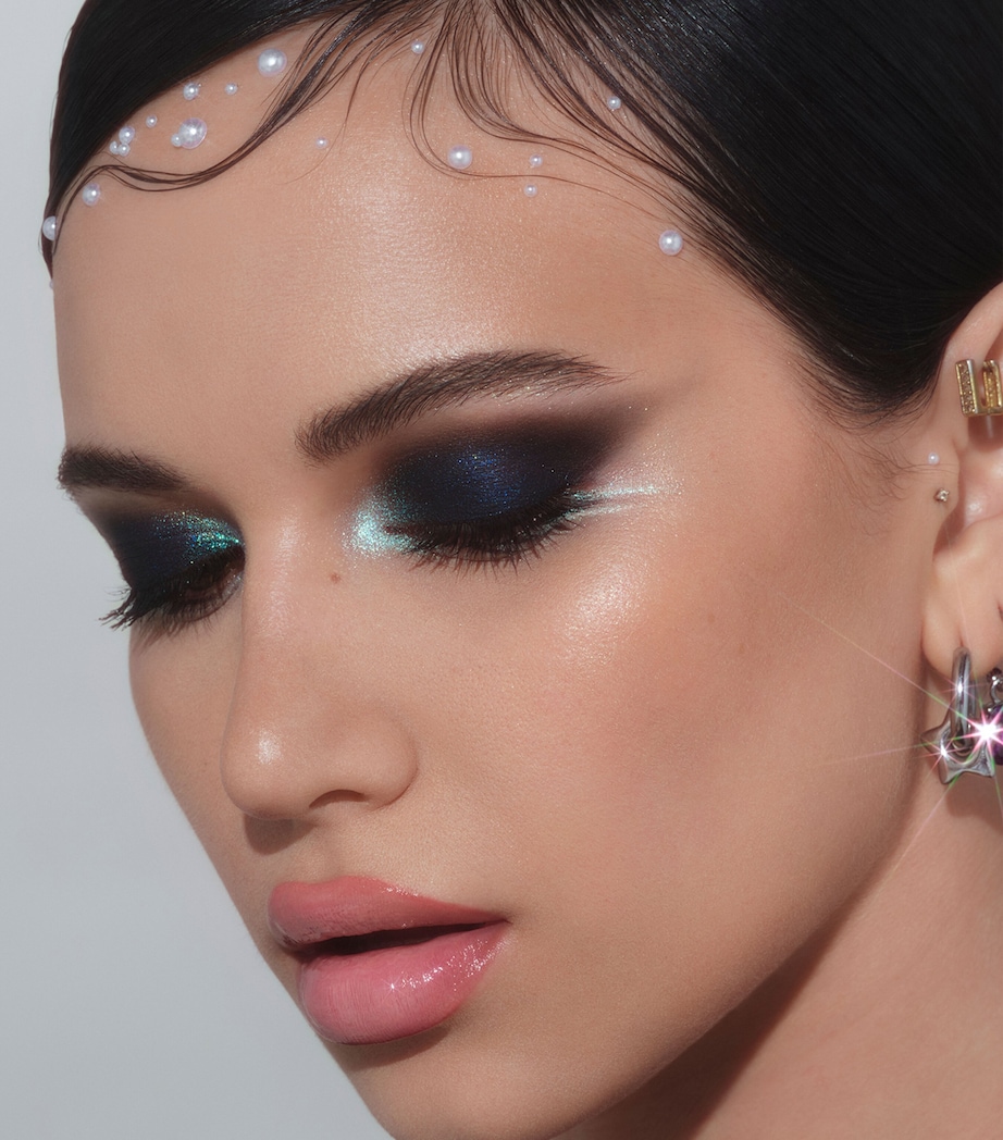 Cosmos Eye Shadow Palette MULTI Image 5