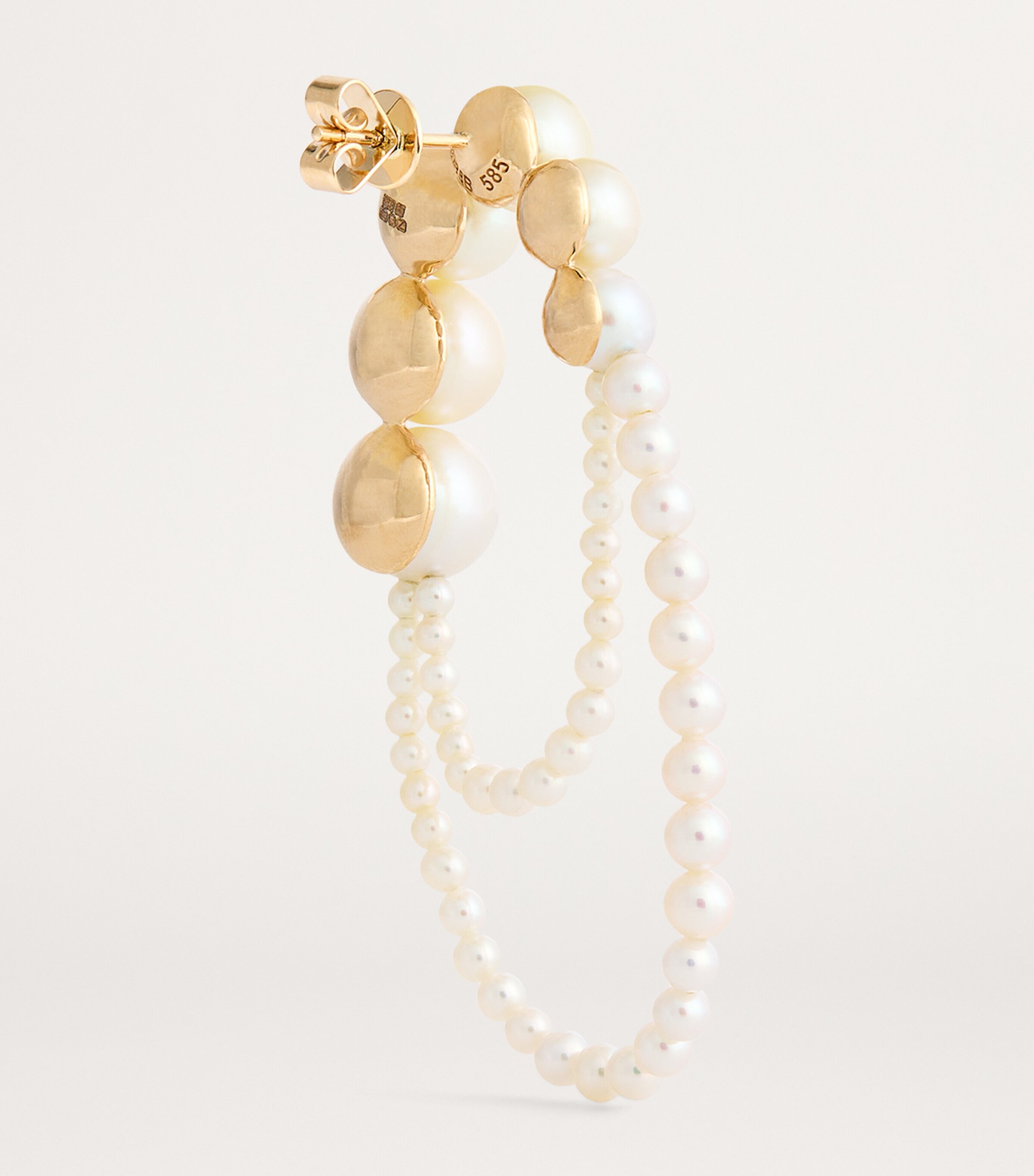 Sophie Bille Brahe Yellow Gold and Freshwater Pearl Embrassée de Perle Single Right Earring Yellow Gold Image 3