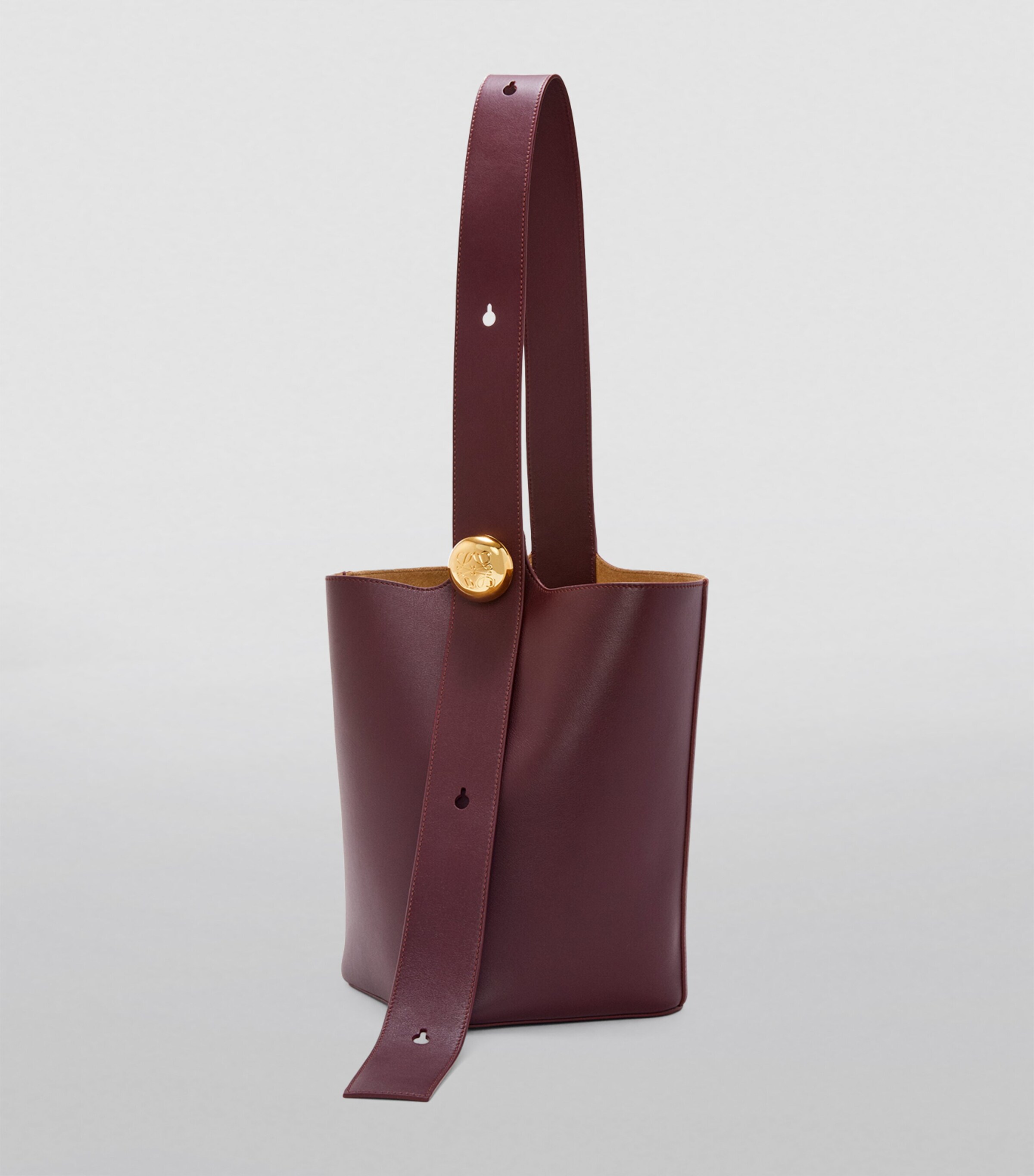 Small Fringes Bucket bag in calfskin Brown - LOEWE