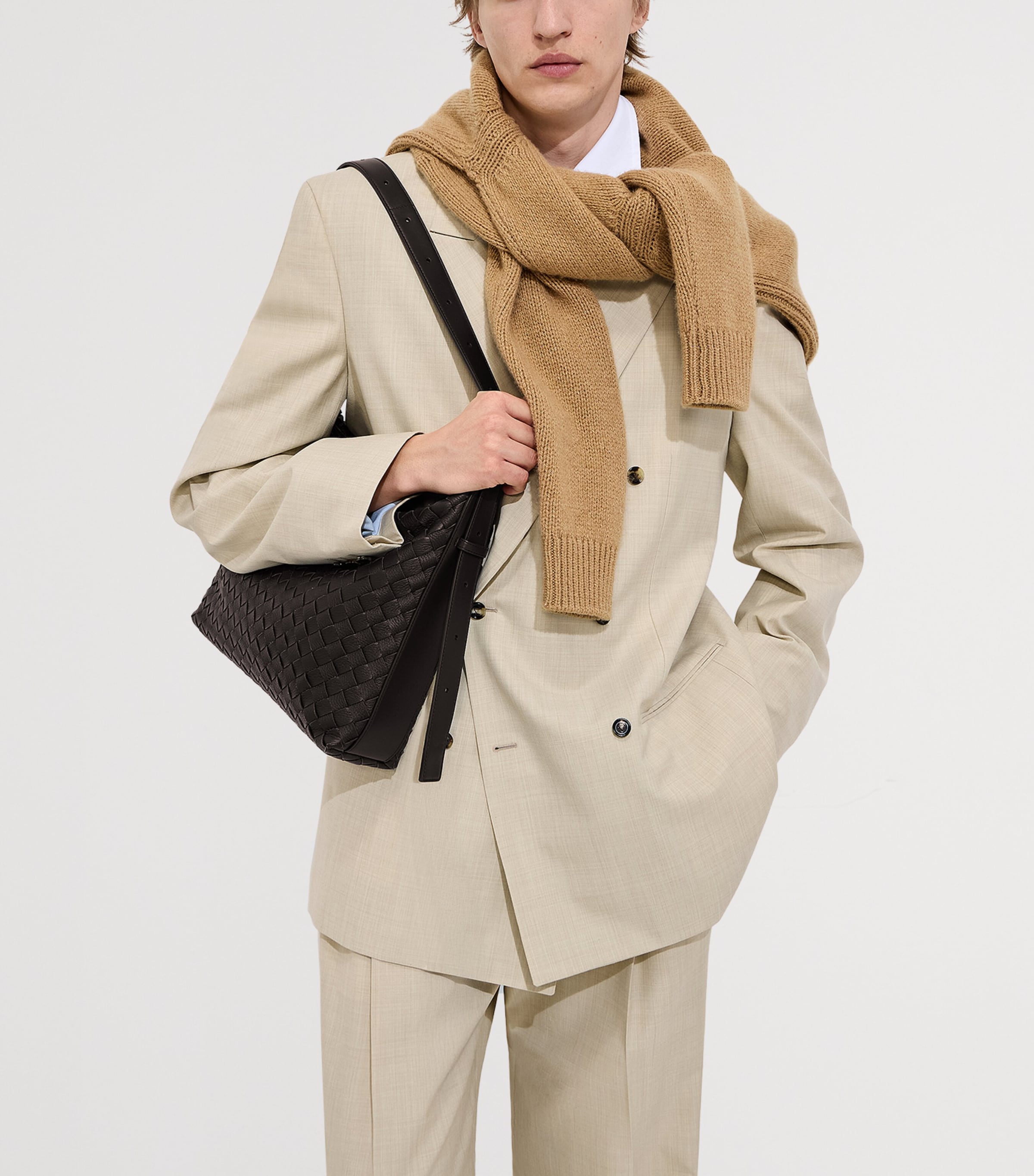 Bottega Veneta Deerskin Traveller Cross-Body Bag Image 2