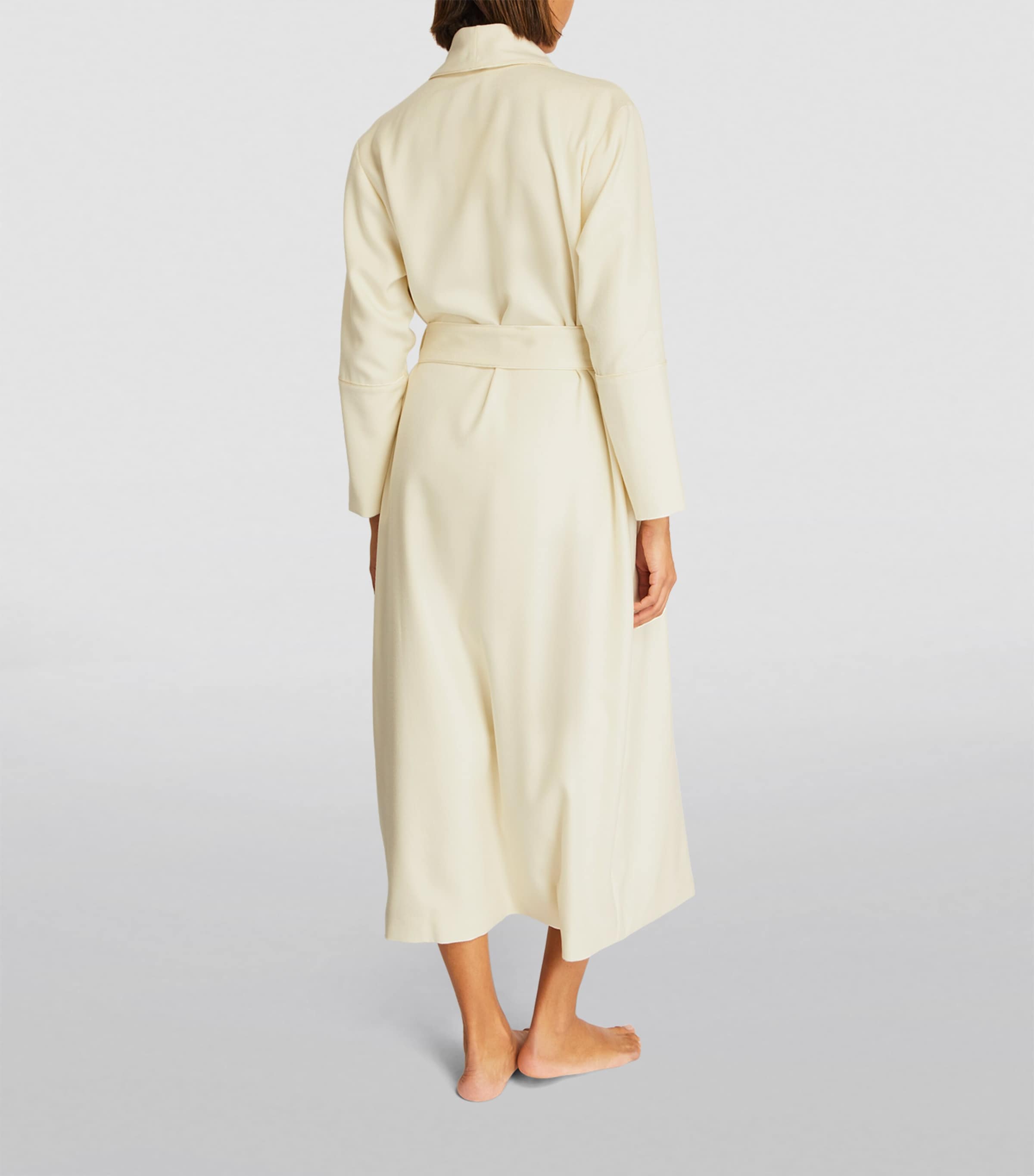 Cashmere Logan Robe ASPEN Image 3