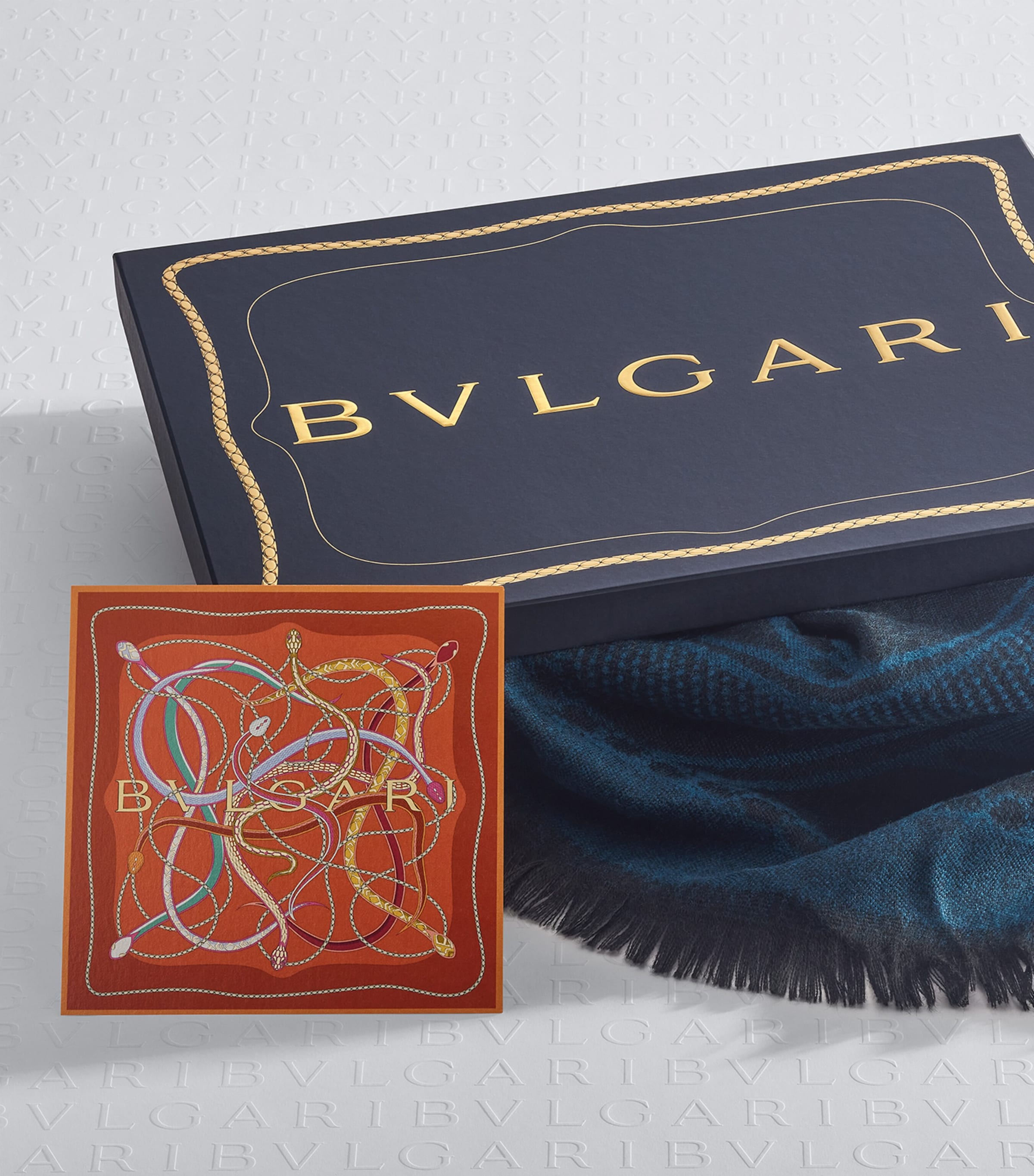 Bvlgari Wool Serpenti Mega Scarf Black Image 2