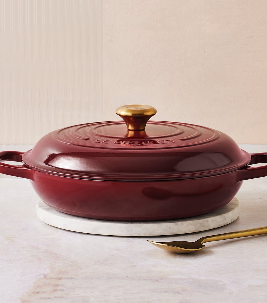 Cast Iron Shallow Casserole Dish (30cm) GARNET Image 4