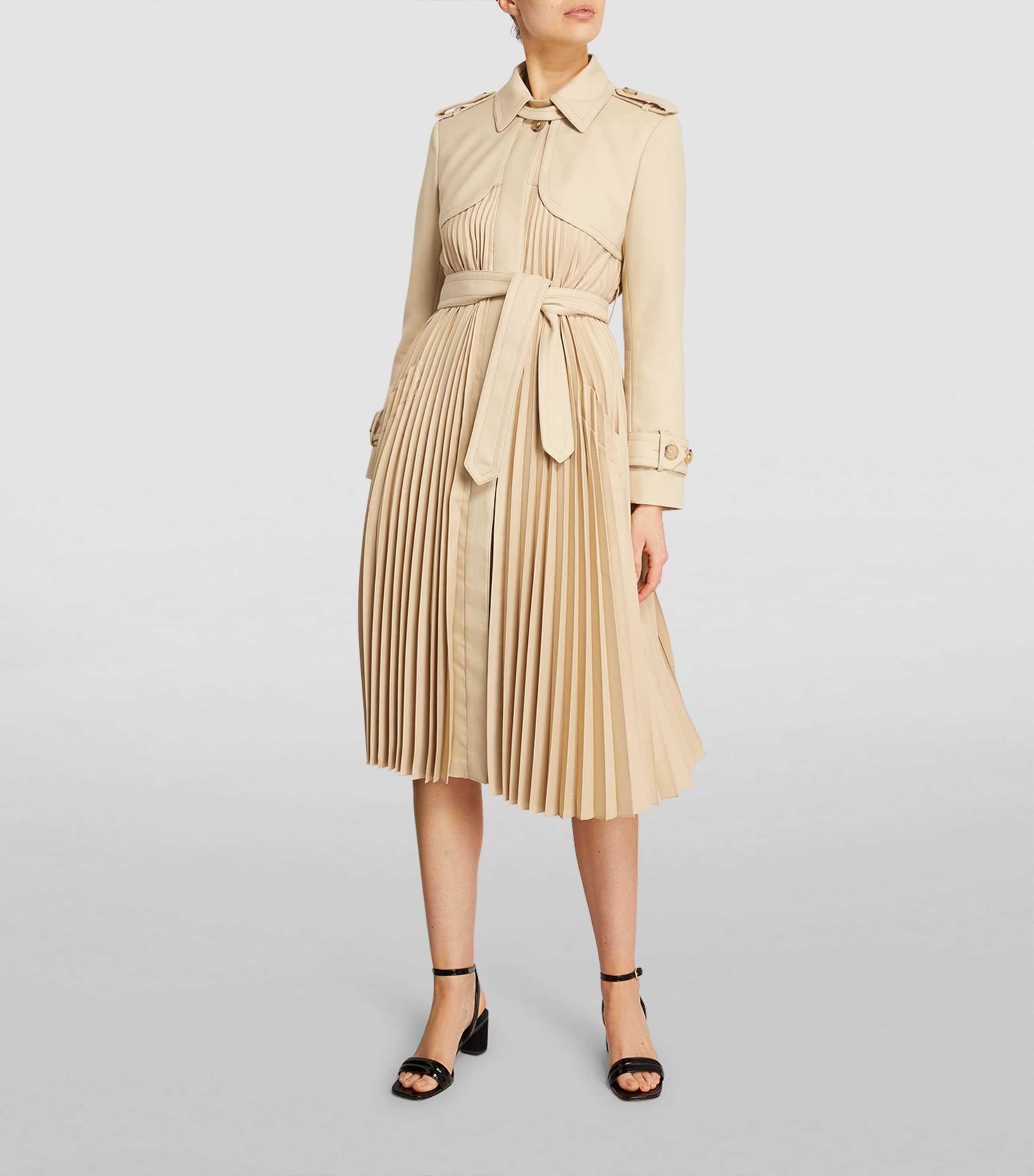【海外限定】Sandroトレンチコート☆Pleated-panel twill trench Pleated trench coat black / gray For Women | Sandro Paris