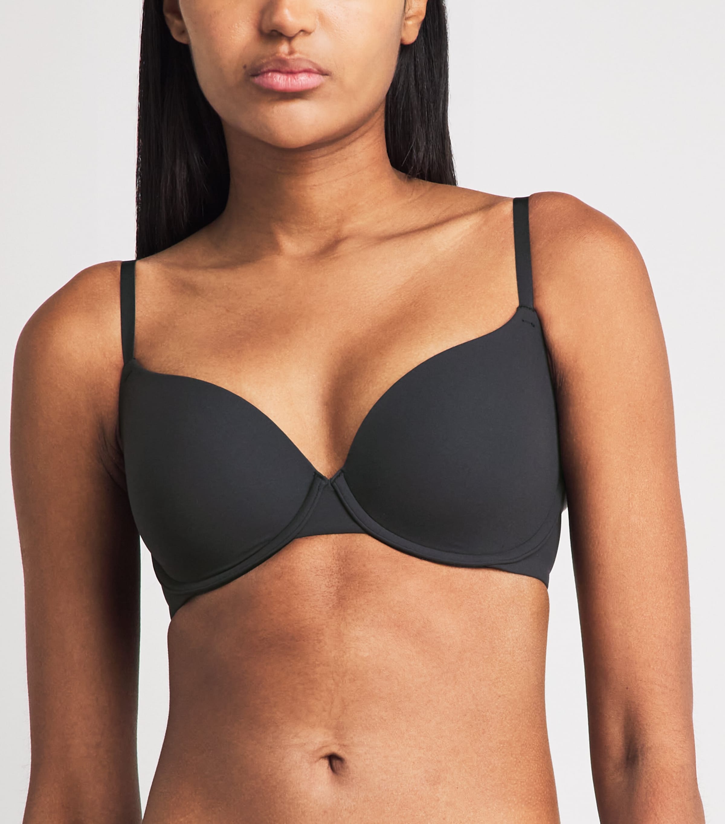 Skims Womens Fits Everybody T-Shirt Bra Onyx Image 2