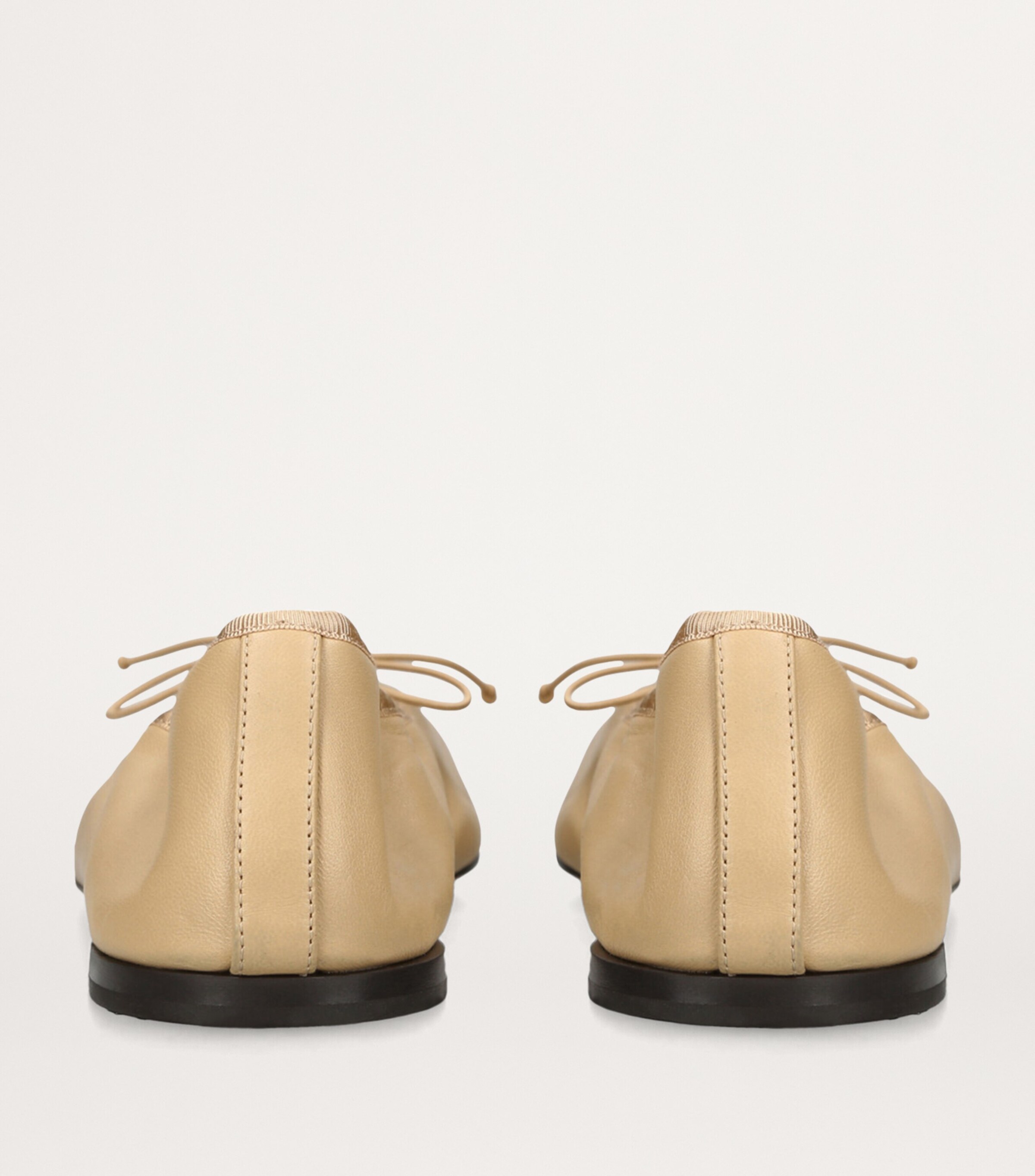 【送料&関税込】The Row Hereditas Ballerinas The Row 10mm Hereditas Leather Ballerina Flats - Shoes