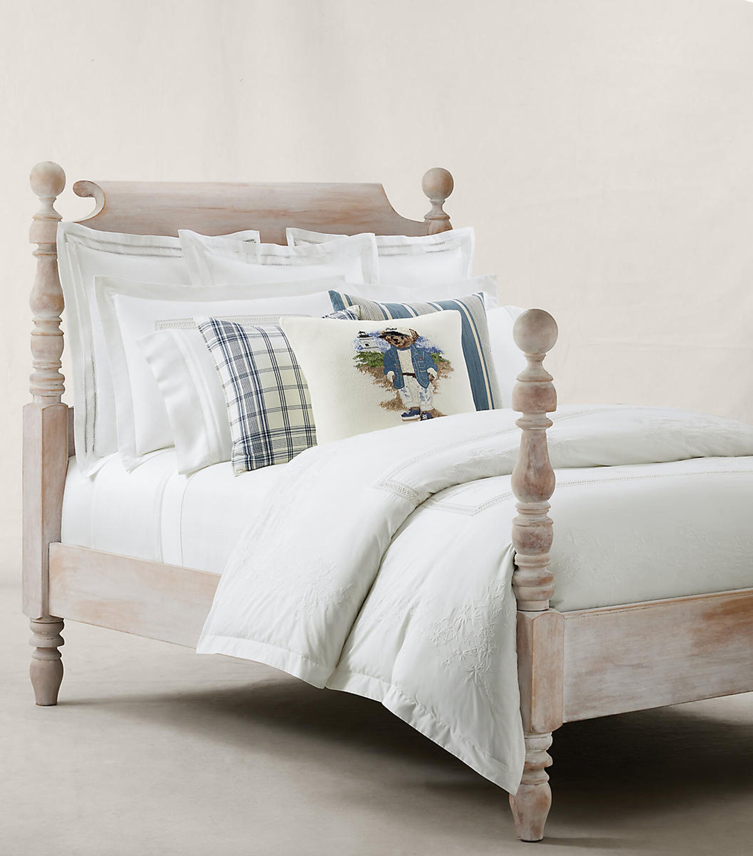 Ralph Lauren Home Meadow Lane King Duvet Cover (240cm x 220cm) White Image 5