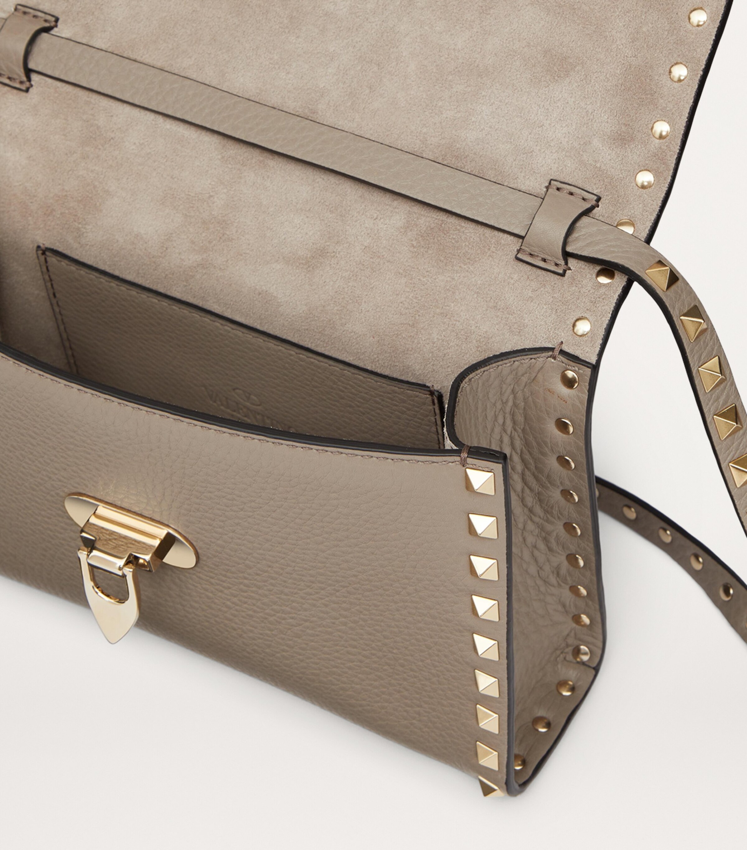 ★人気★【VALENTINO】★ROCKSTUD ALCOVE GRAIN CALF SKIN BAG★ Valentino Garavandi Rockstud Alcove Box Bag in Light Ivory