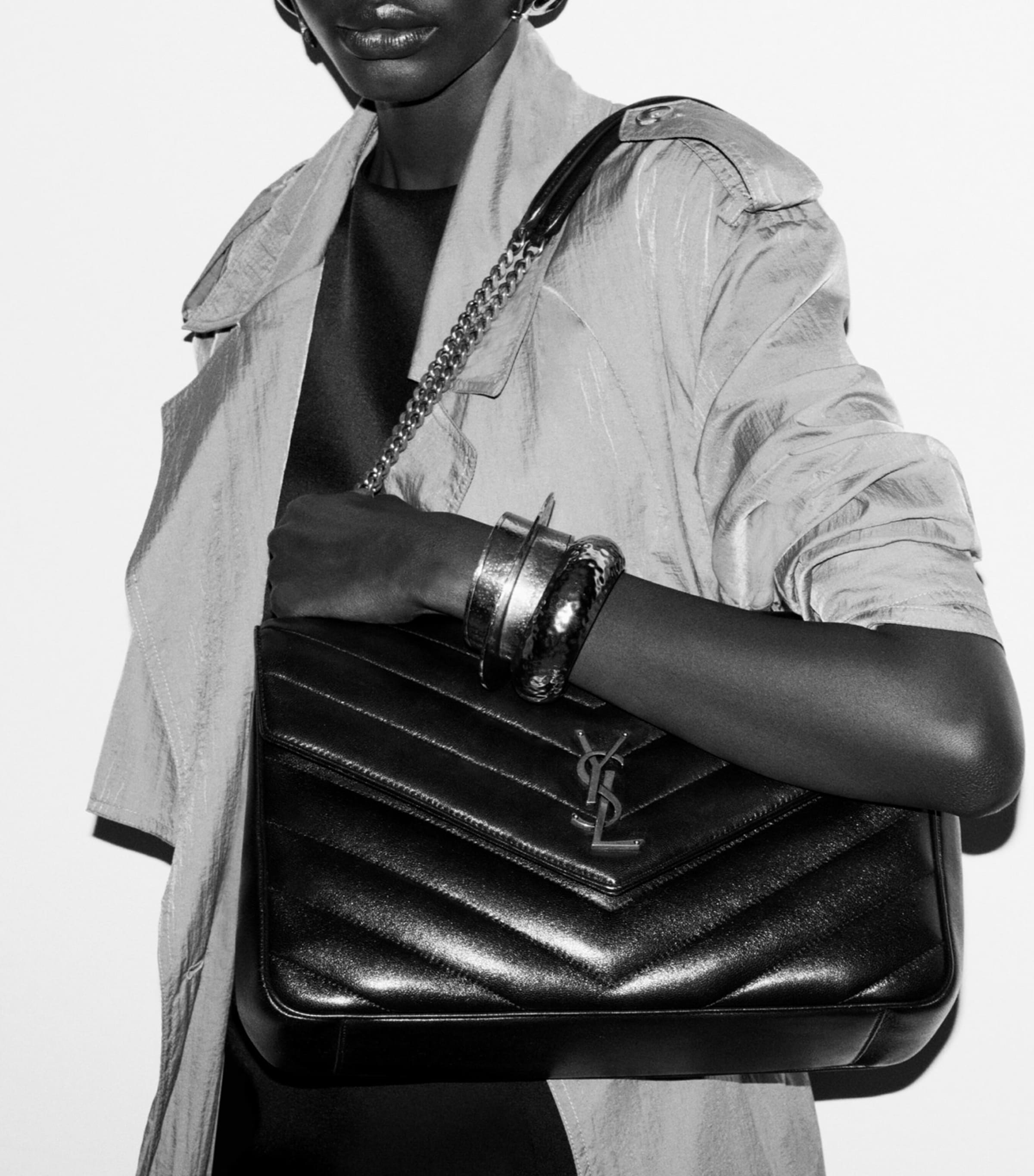 ショルダーバッグ・ポシェット LOULOU LARGE SHOULDER BAG Saint Laurent Large Loulou Shoulder Bag | Harrods US