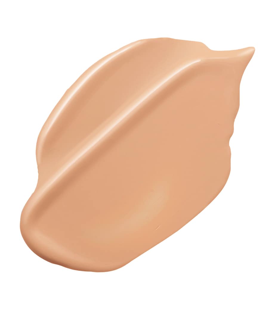 Flawless Satin Moisture Foundation SPF 25 FS102 IVORY BEIGE Image 2