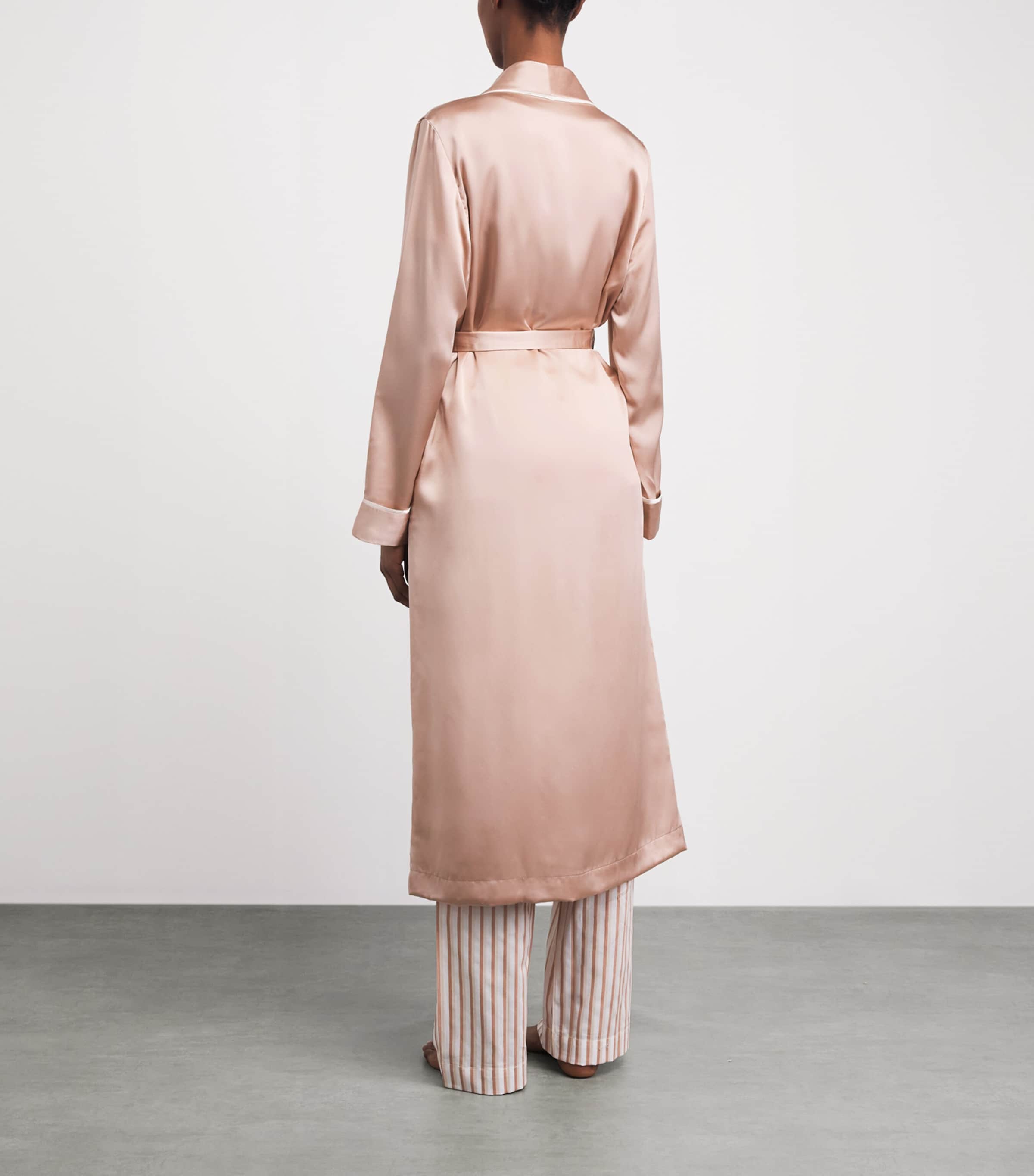 Derek Rose Womens Silk Bailey Robe Pink Image 5