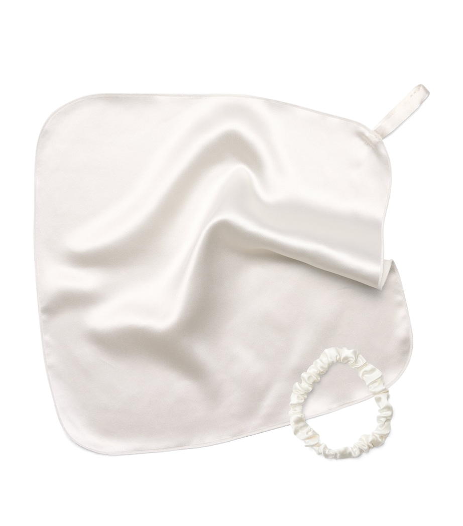 HYOUMANKIND Silk Face Cloth and Hair Tie Bundle White Image 1