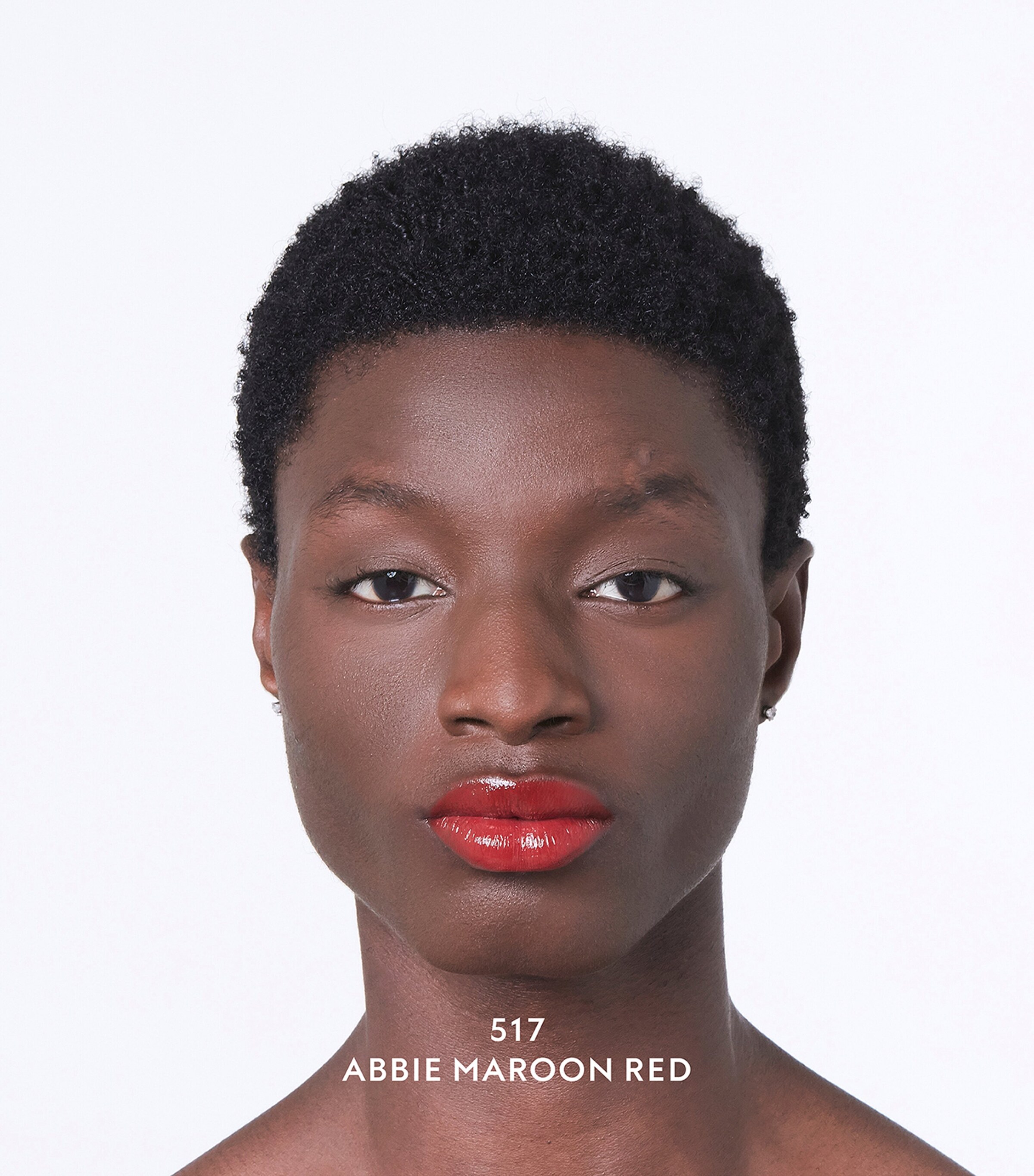 Gucci’s Rouge de Beauté Brillant Glow & Care Lip Colour 517 Image 7