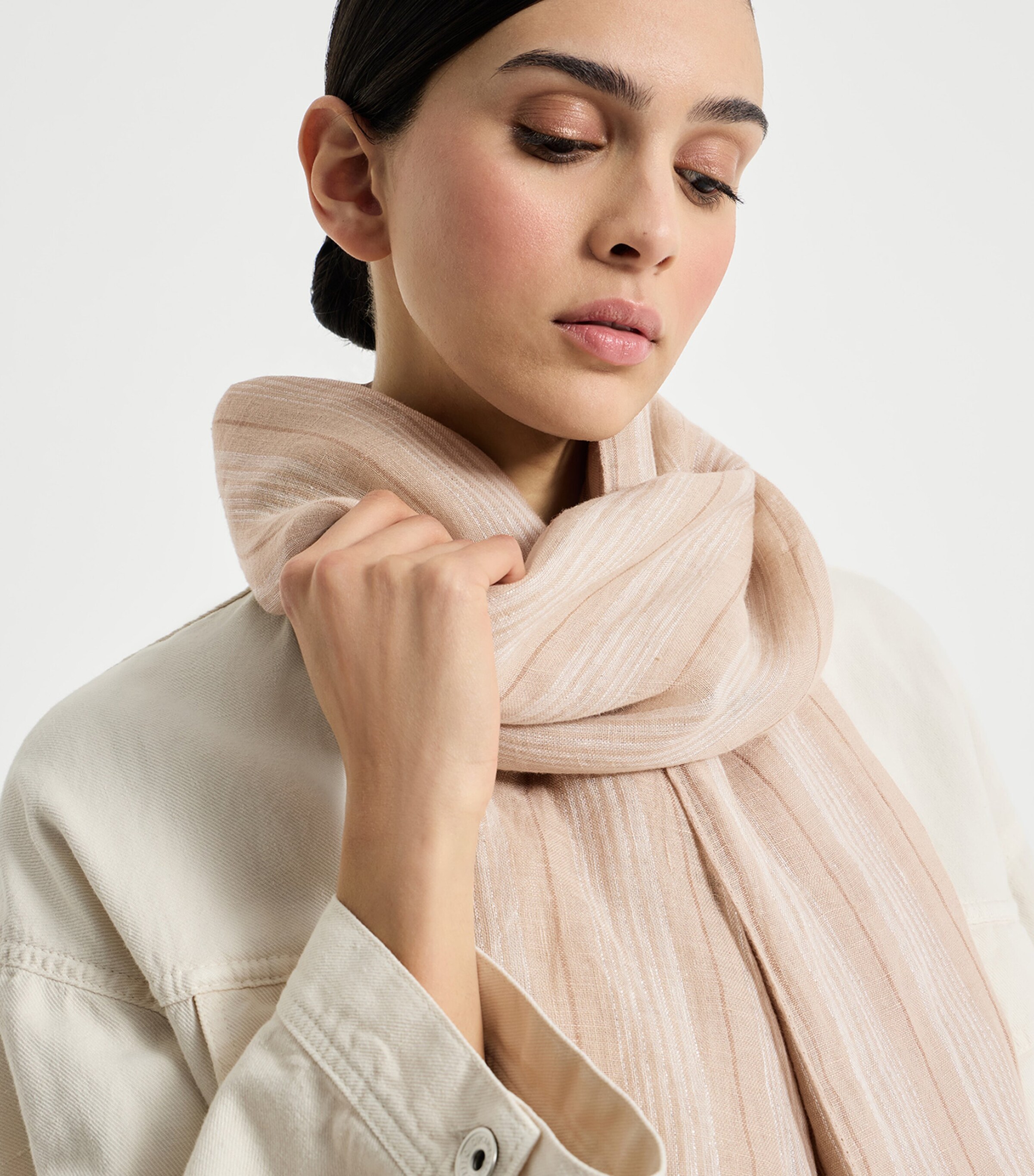 Brunello Cucinelli Linen-Blend Chalk Stripe Scarf Image 3