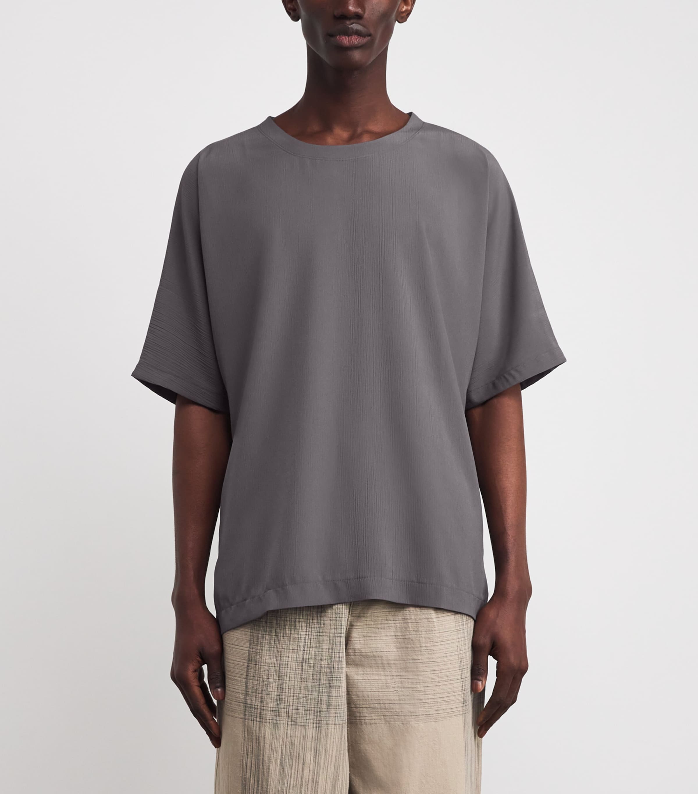 Homme Plissé Issey Miyake Grey Crinkled Oversized T-Shirt | Harrods TW