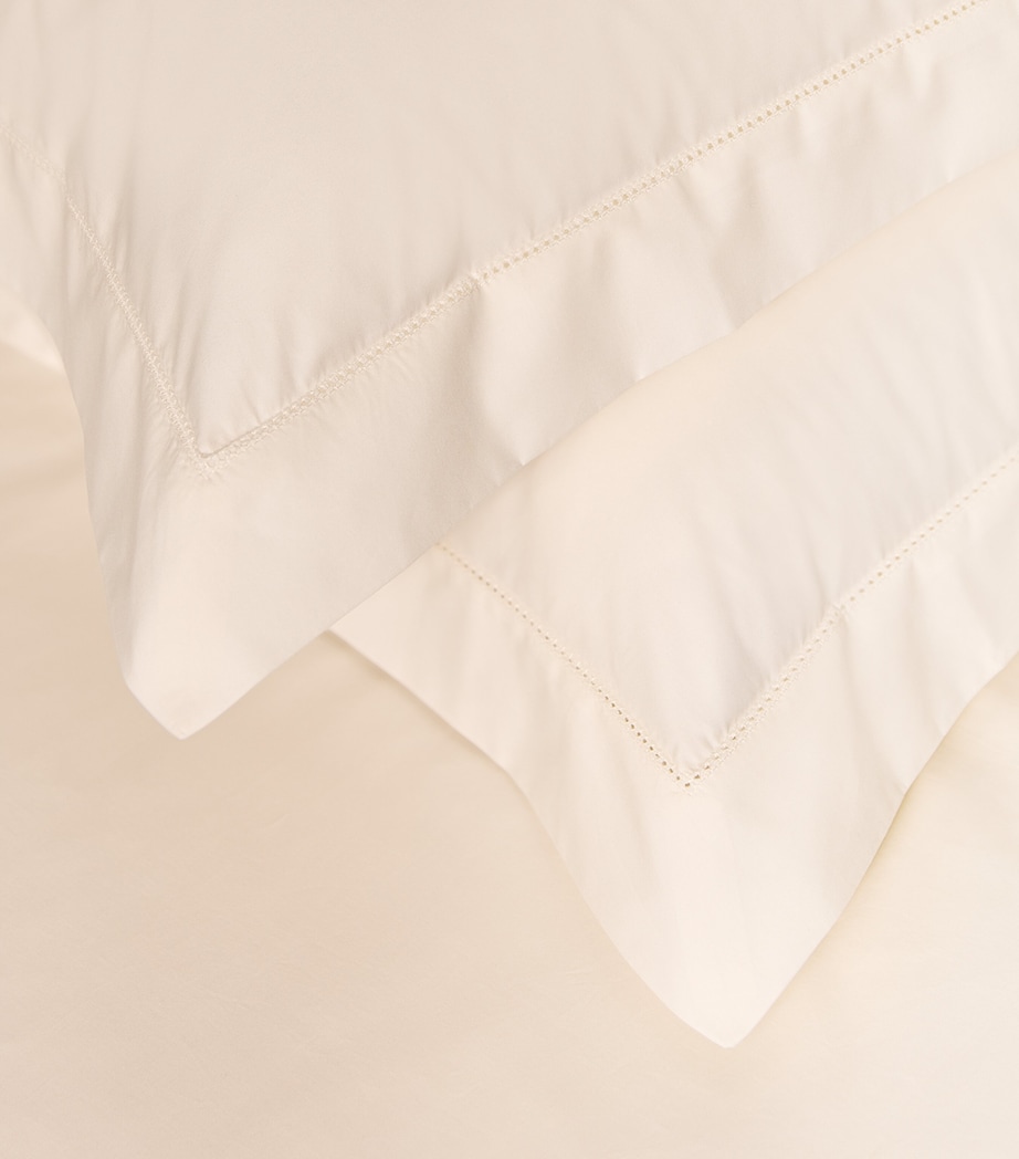 Cadogan Super King Fitted Sheet (180cm x 200cm) IVORY Image 6