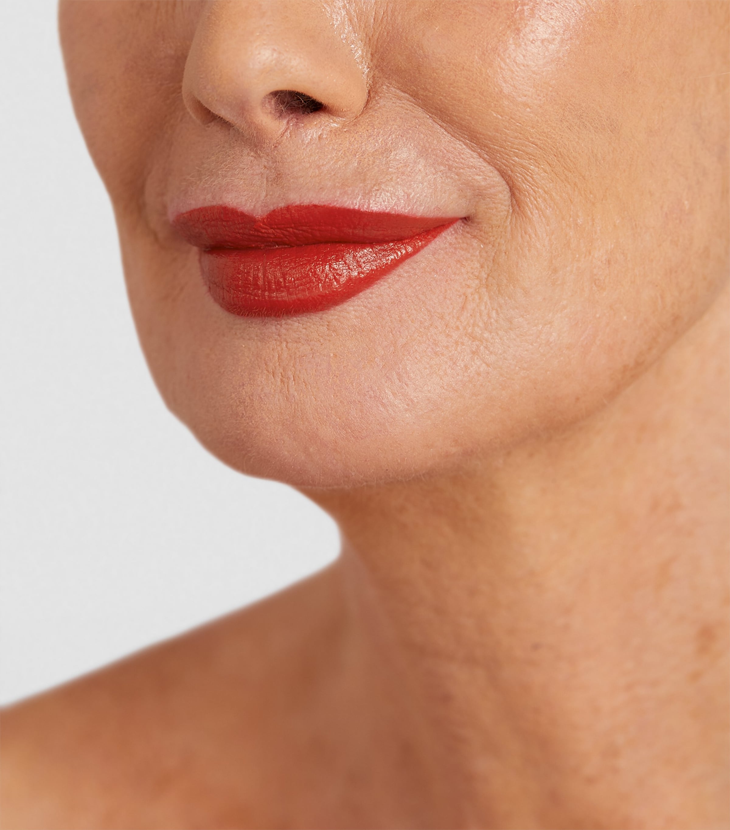 The Lipstick 11 SUMIRE MAUVE Image 3