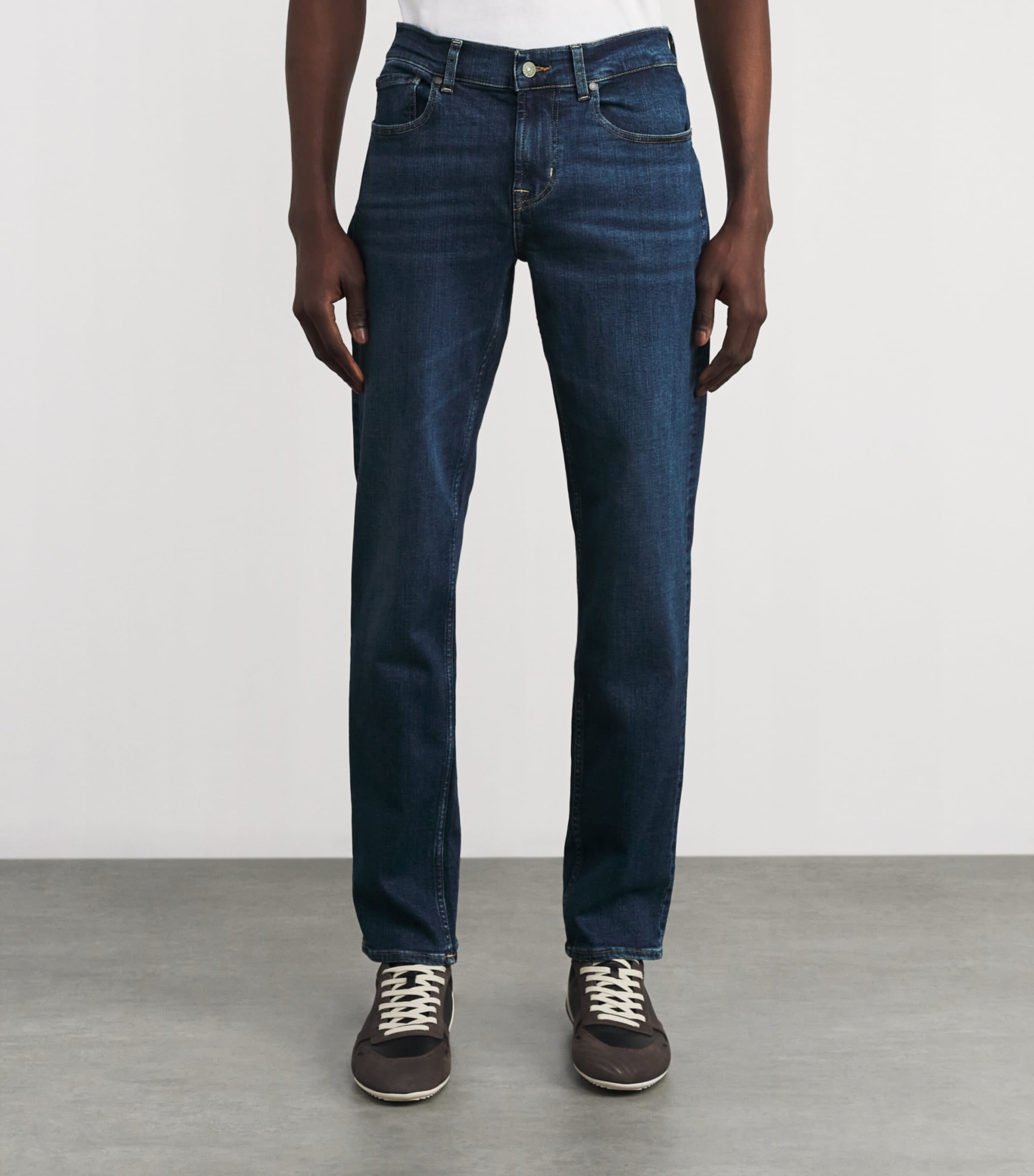 Slimmy Badge Jeans PEAK Image 3