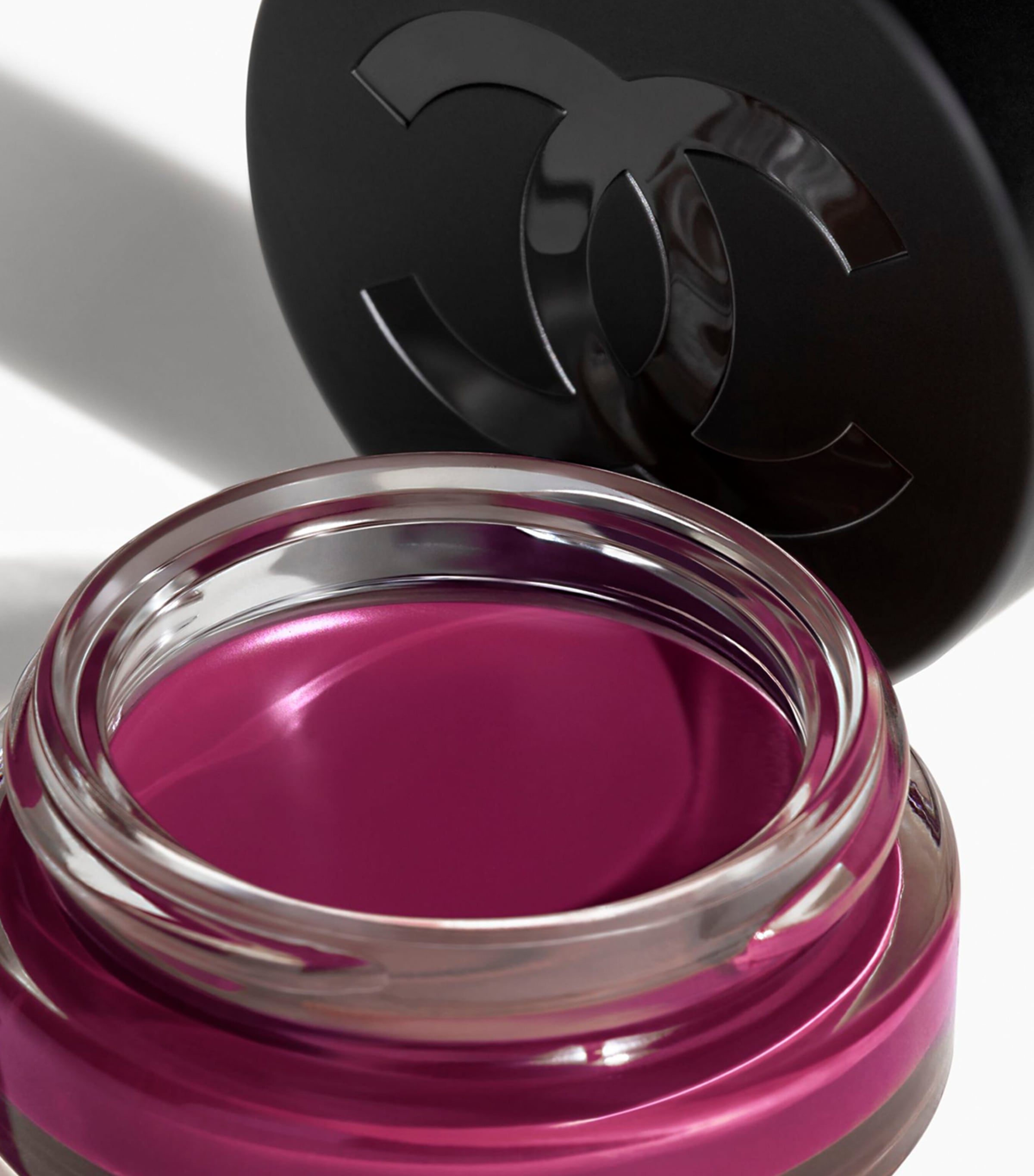 N°1 DE CHANEL Lip And Cheek Balm PURPLE ENERGY Image 2
