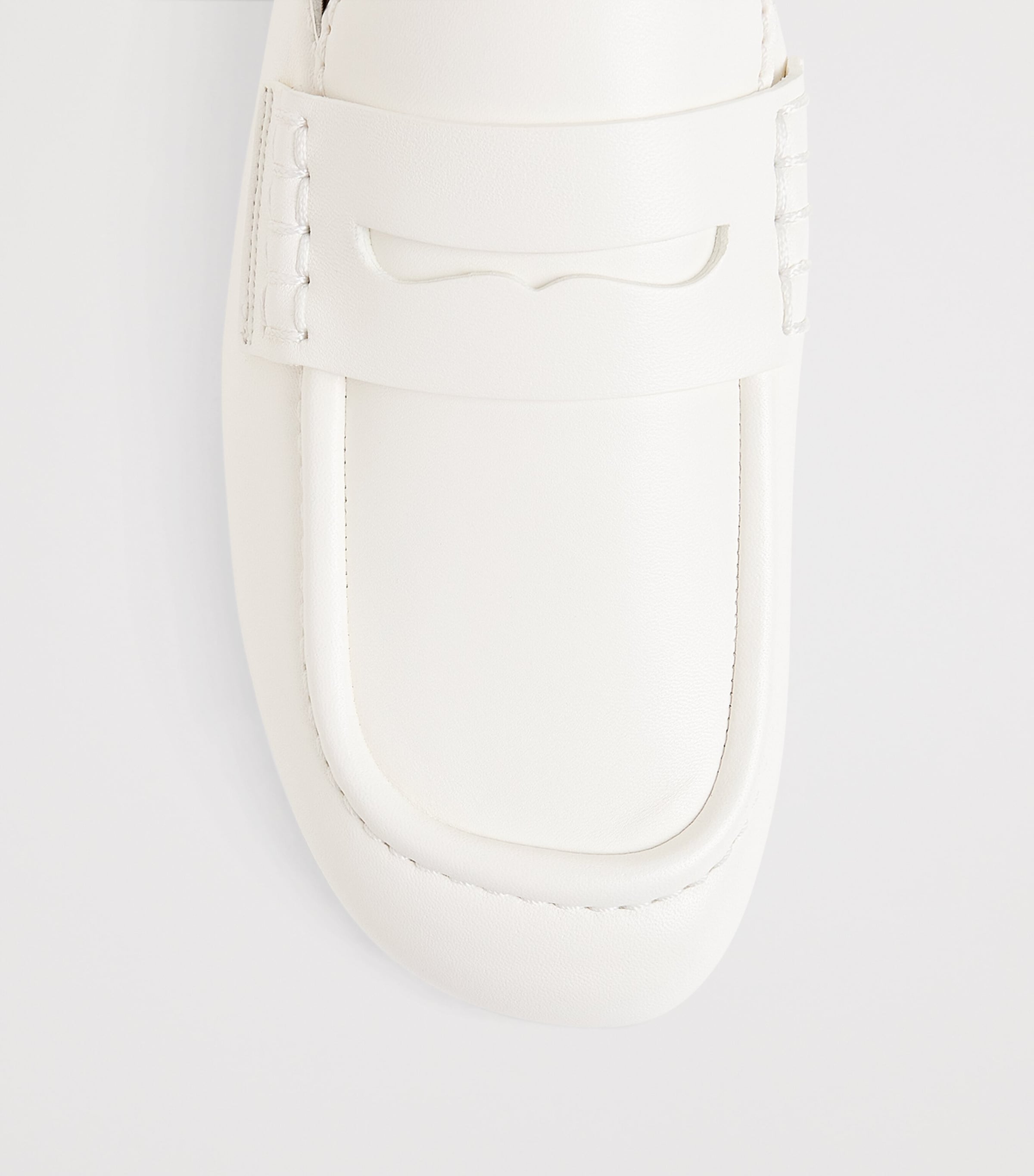Sandro Paris Leather Round-Toe Loafers White Image 6