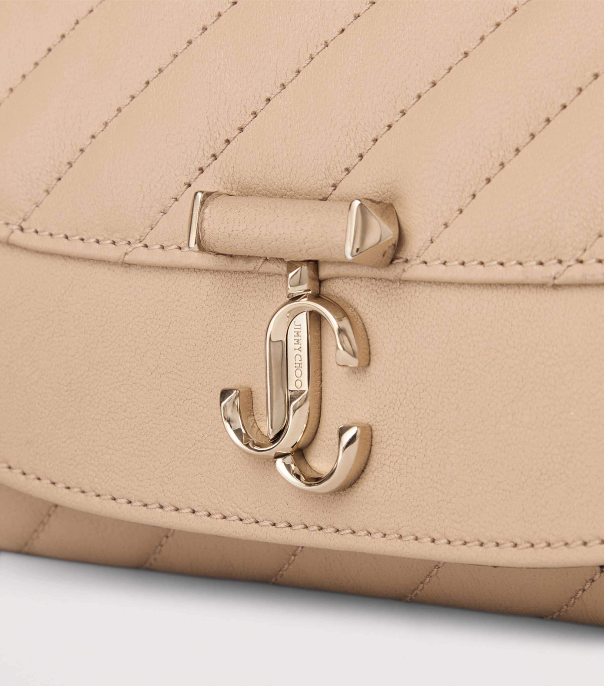 Curve Leather Chain Wallet CHAI/SHINY GOLD Image 5