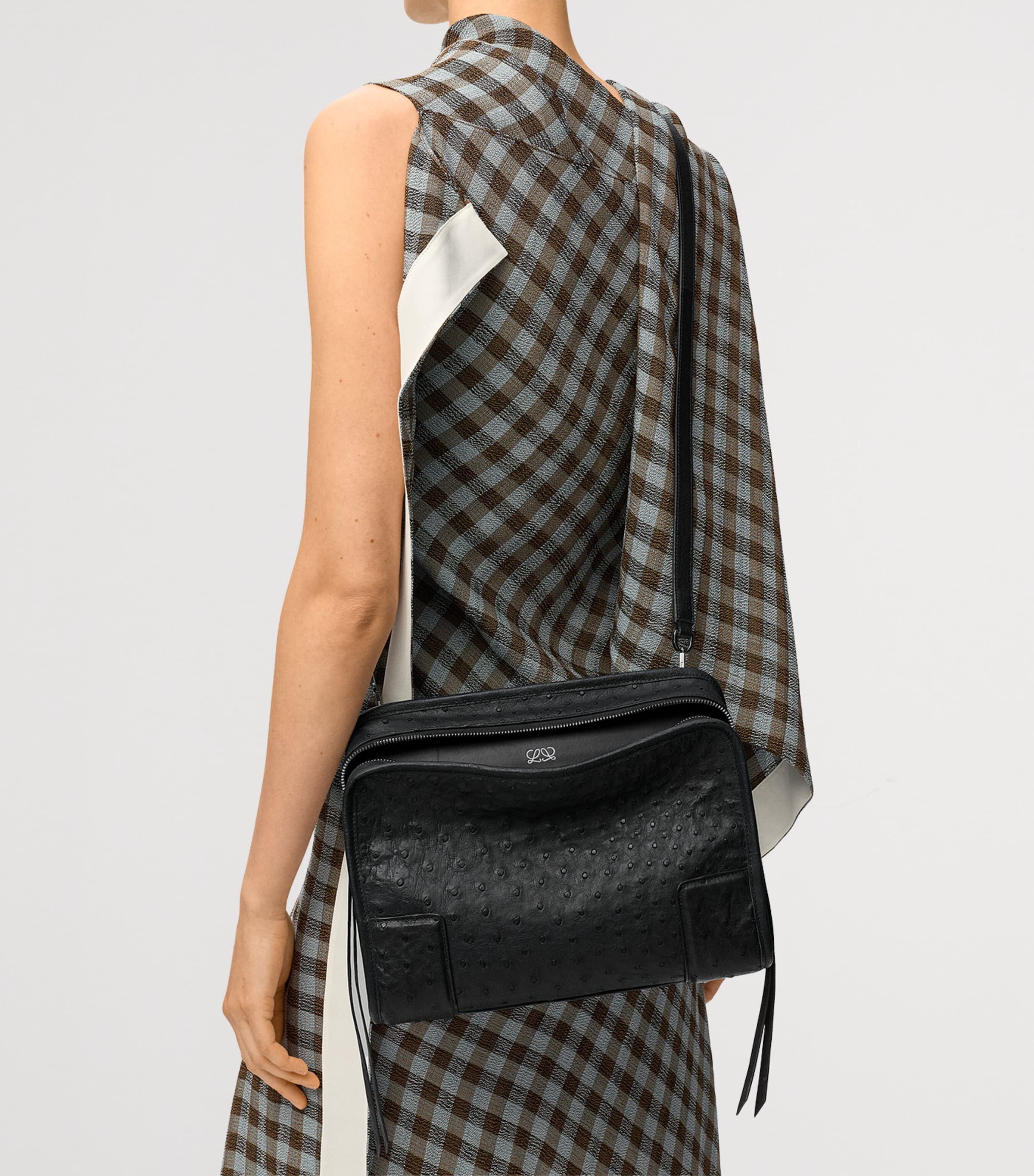 LOEWE Small Ostrich Leather Amazona 180 Top-Handle Bag Black Image 2