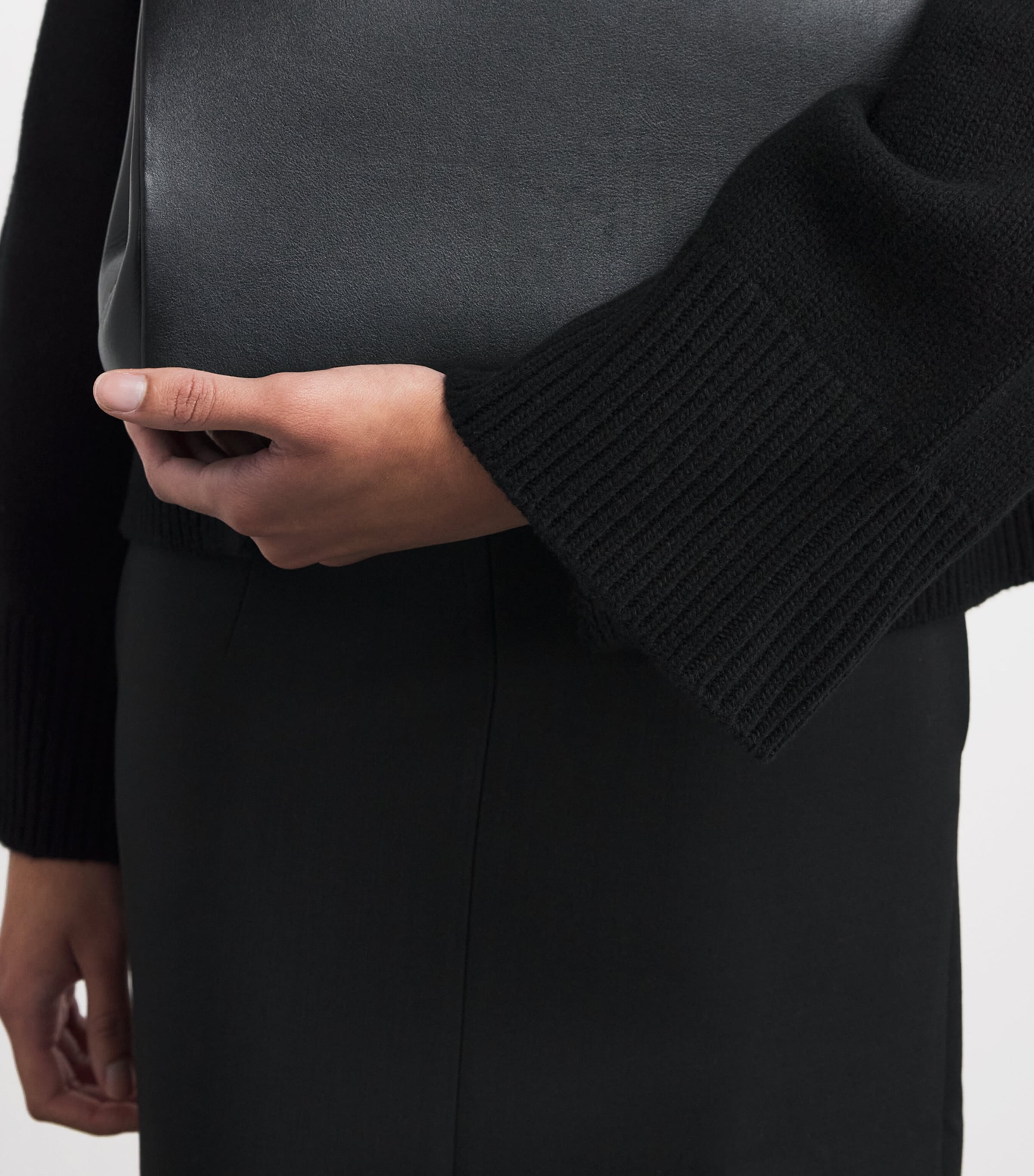 Almada Label Womens Merino Wool-Cashmere Drea Cardigan Black Image 3