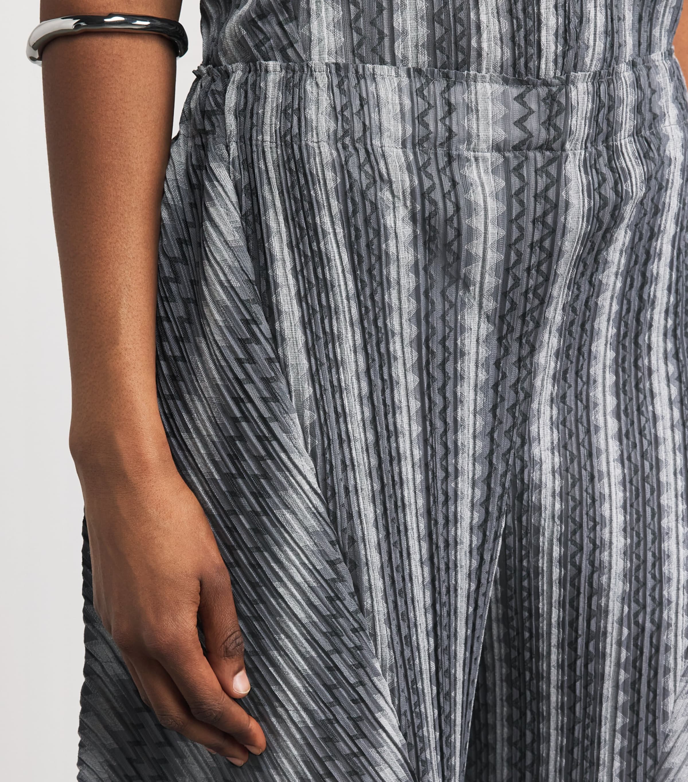 Pleats Please Issey Miyake Womens Cotton-Blend Zigzag Trousers Grey Image 3