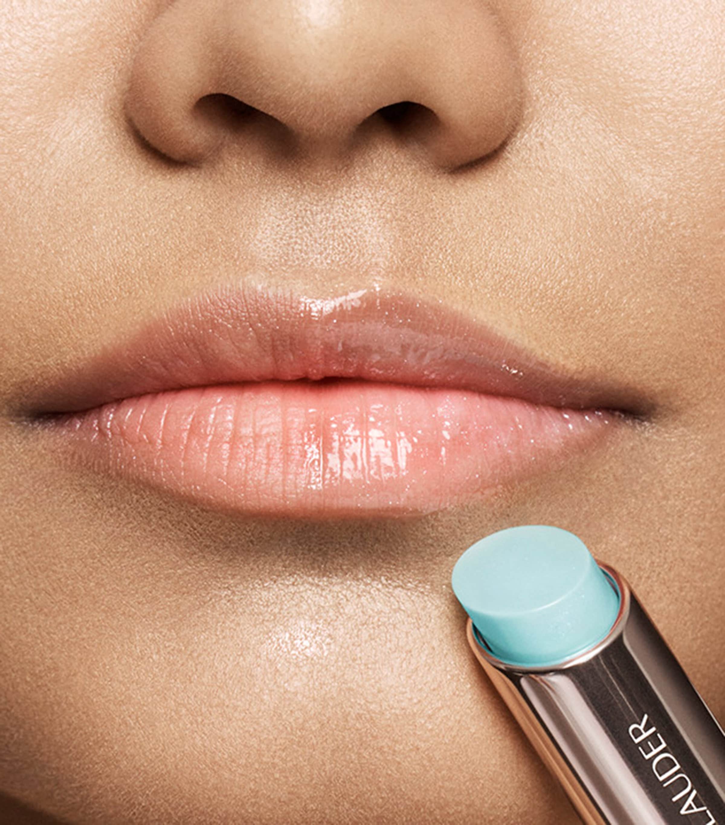 Futurist HydraPlump Lip Balm SHEER OASIS Image 3