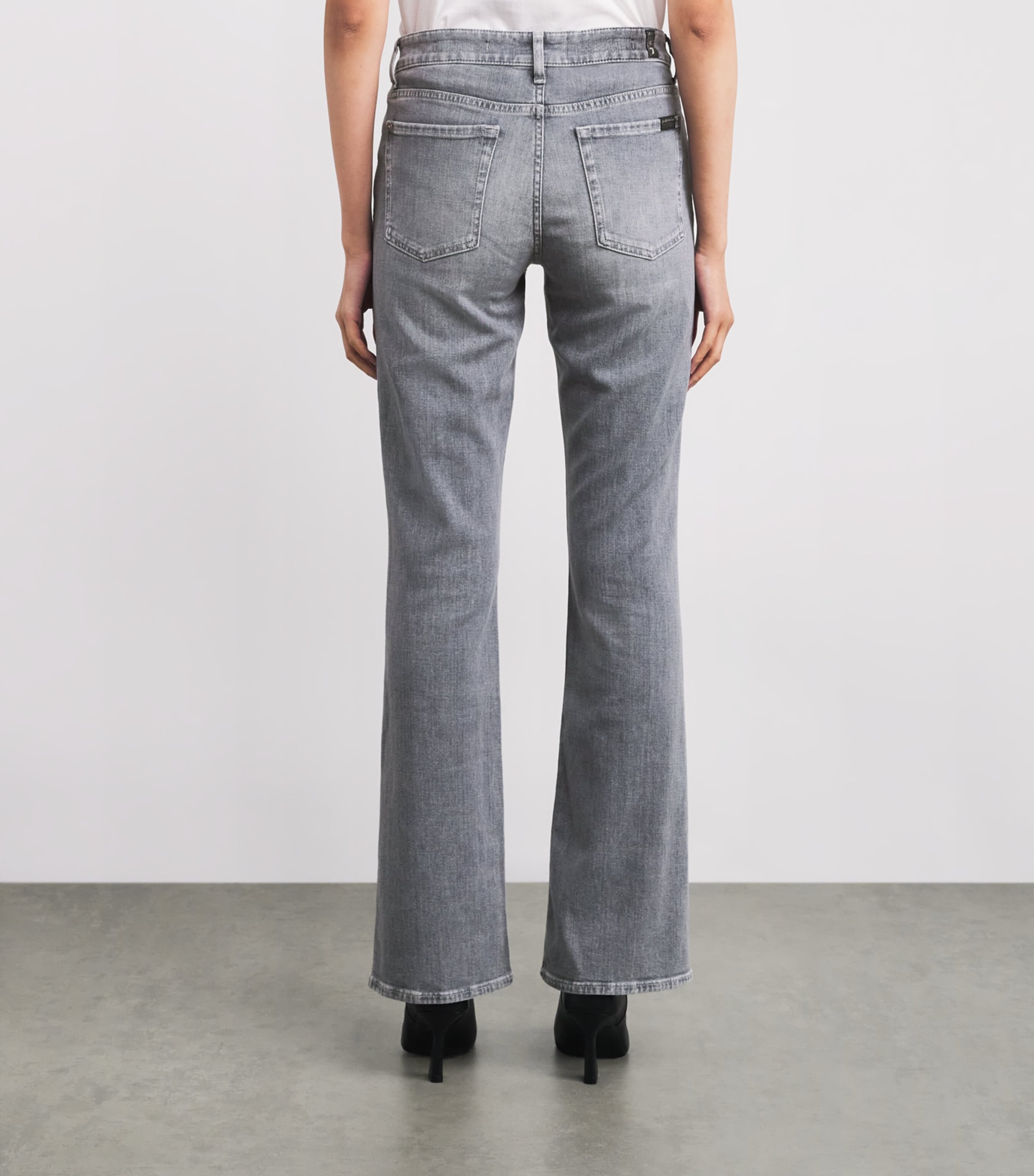 The Leggy Bootcut Jeans U73BV ASHEN Image 4