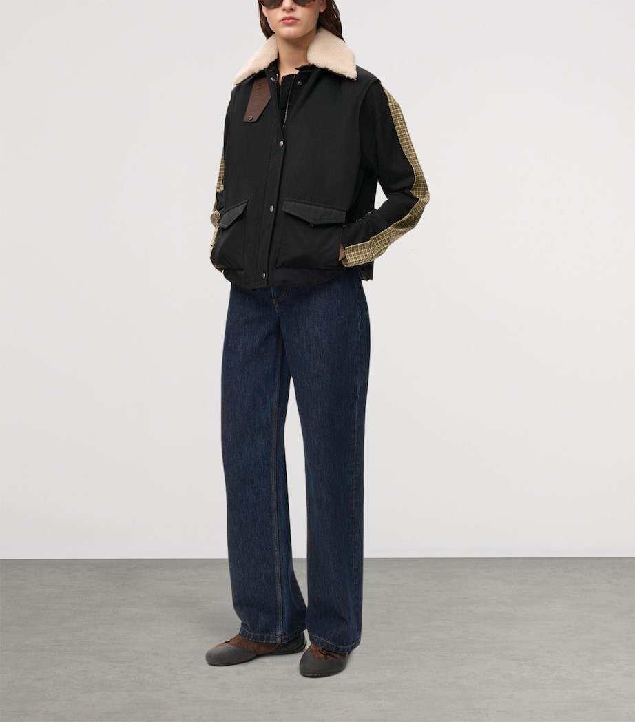 LOEWE Womens Technical Shearling-Collar Gilet Black Image 2