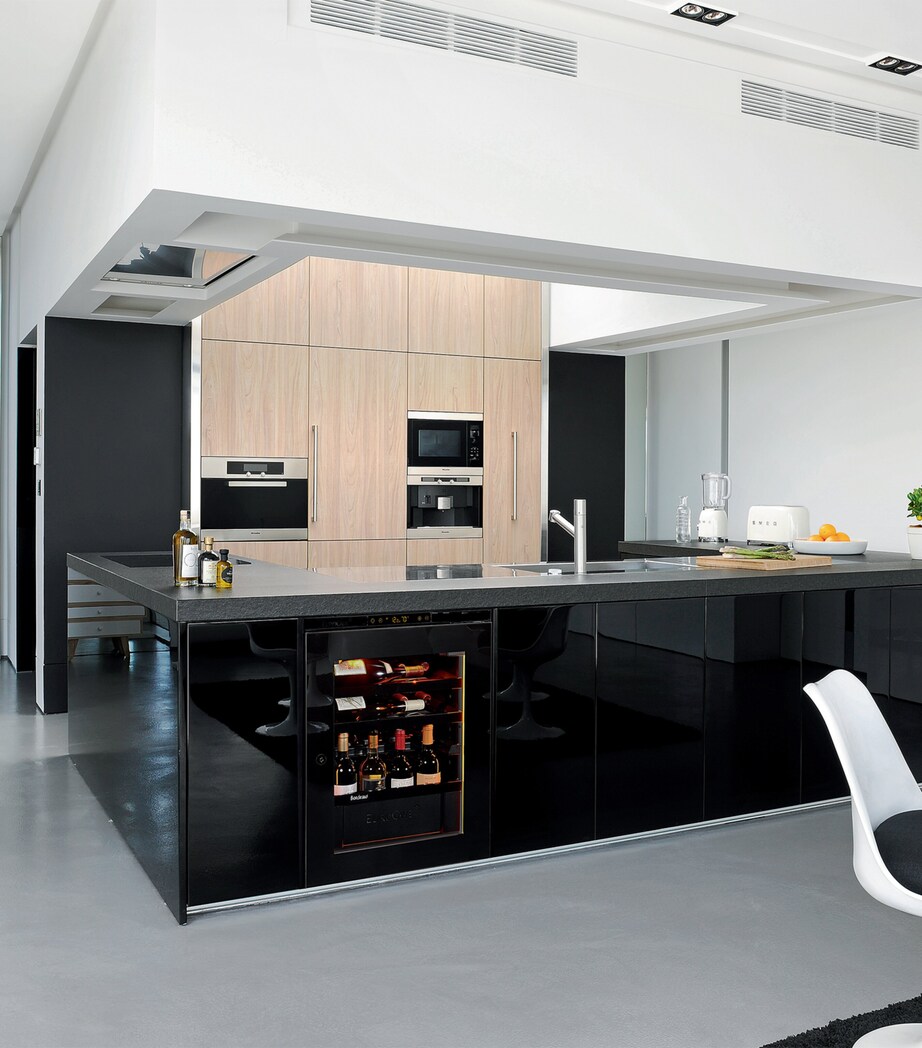 Small Single-Temperature Integrated Inspiration Wine Cabinet NO COLOUR Image 6