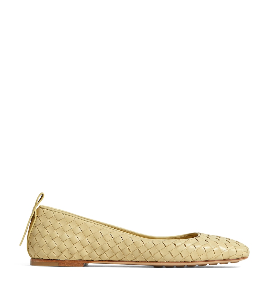 Bottega Veneta Womens Lambskin Charlotte Ballet Flats Image 1