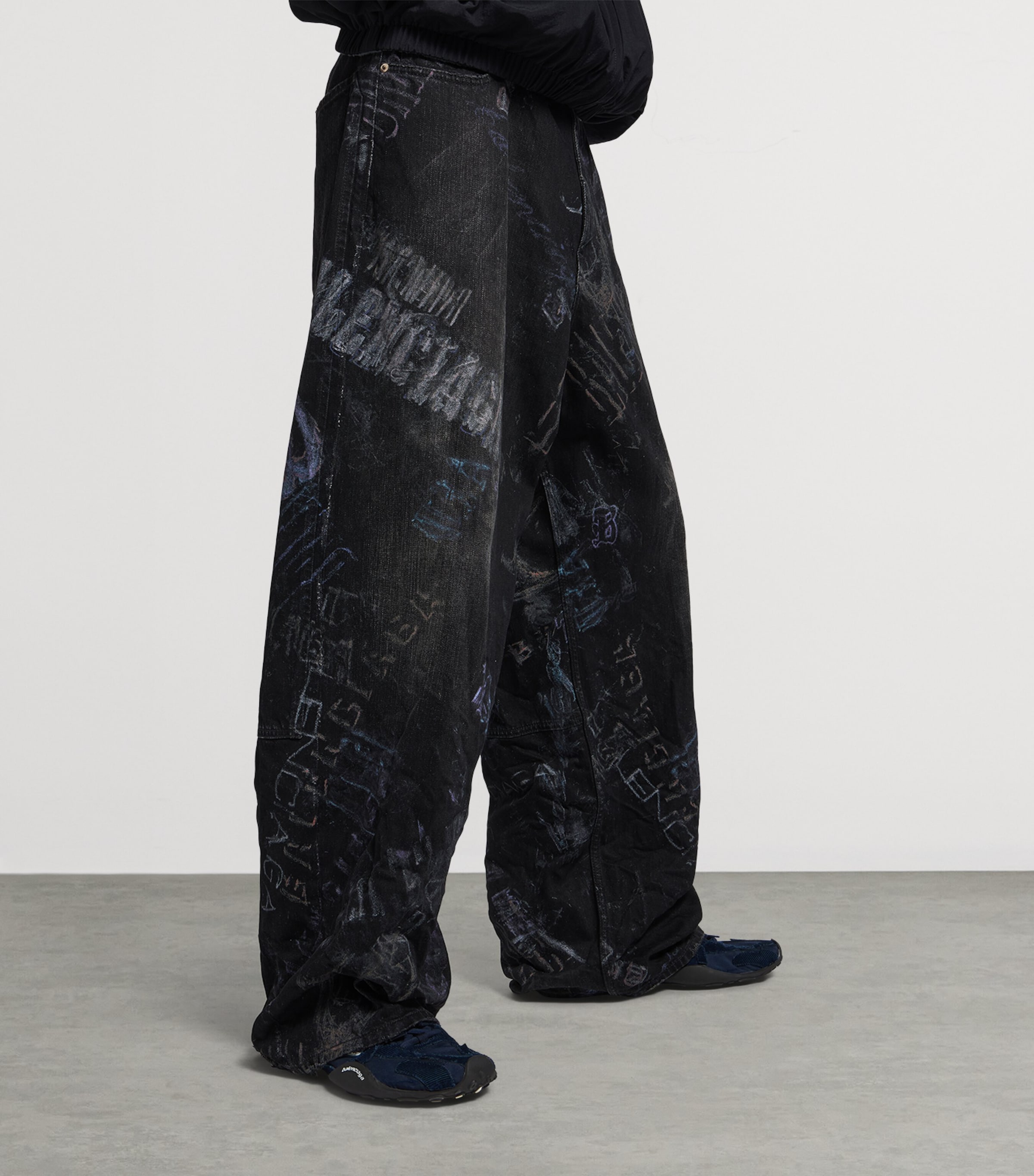 Washed Crayon Wide-Leg Jeans 1037 Image 6