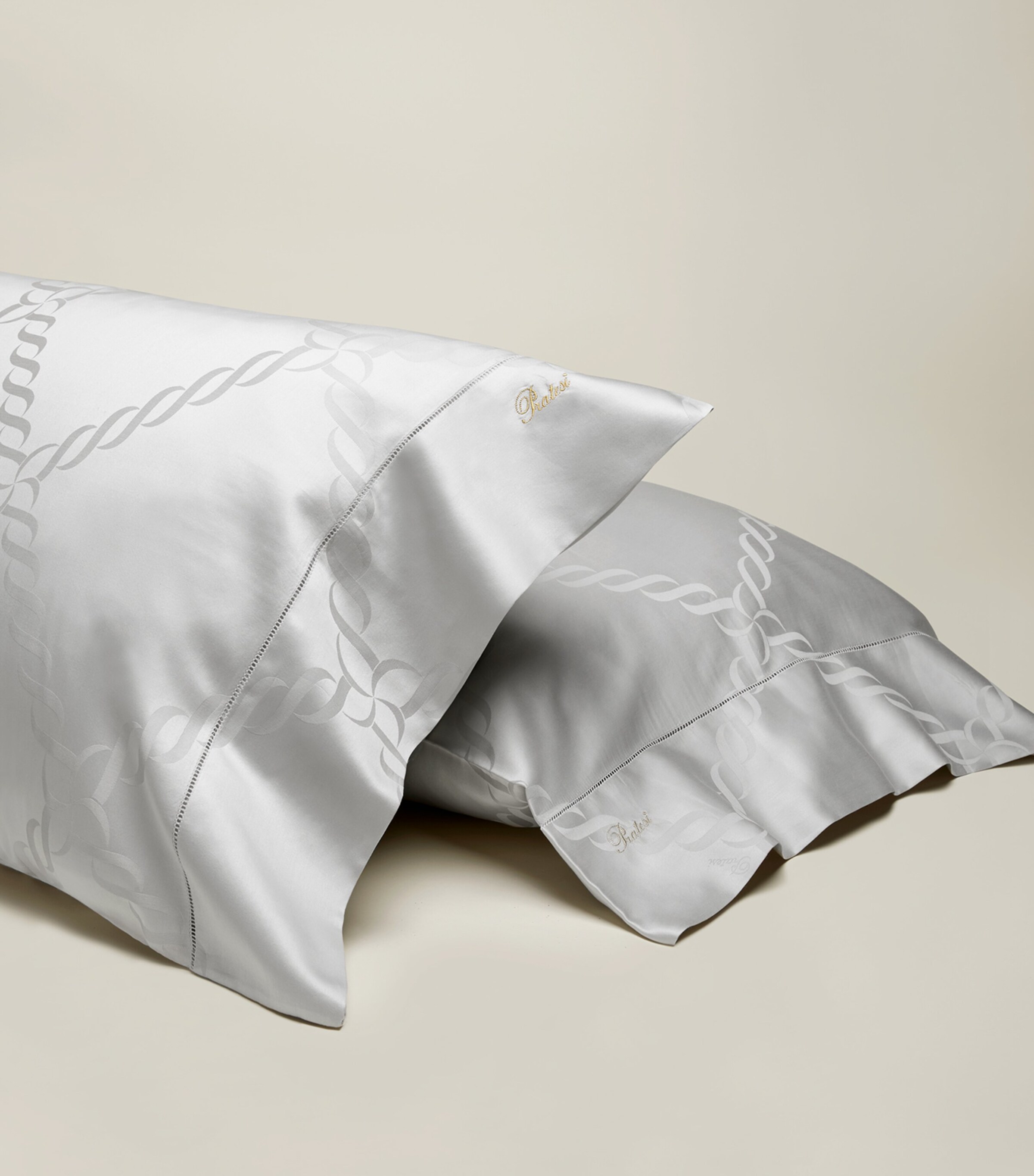 Pratesi Ori Treccia Bolster Pillowcase (13cm x 41cm) Sterling Image 2