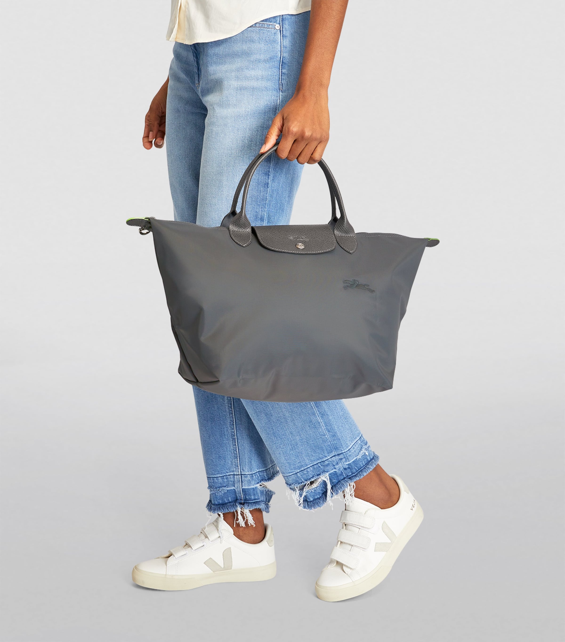 Medium Le Pliage Green Tote Bag P66 GRAPHITE Image 2