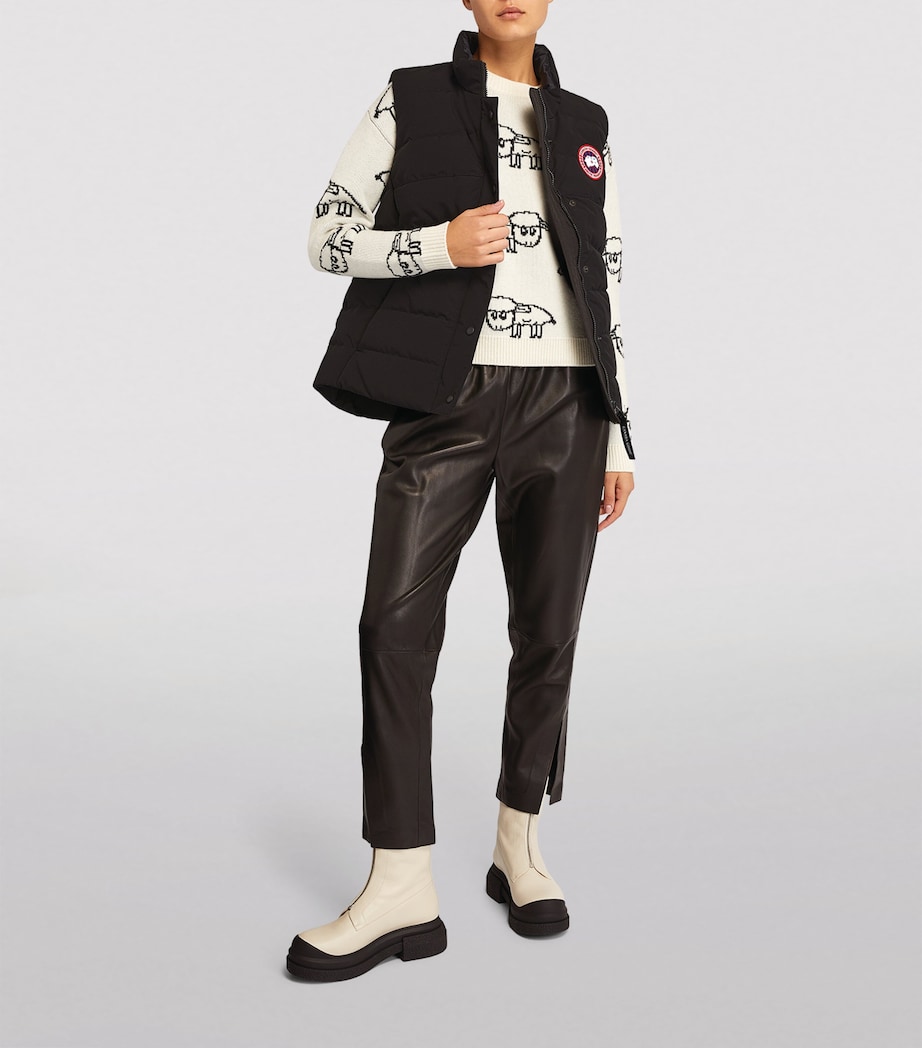 Down-Filled Padded Freestyle Gilet 61 BLACK Image 3